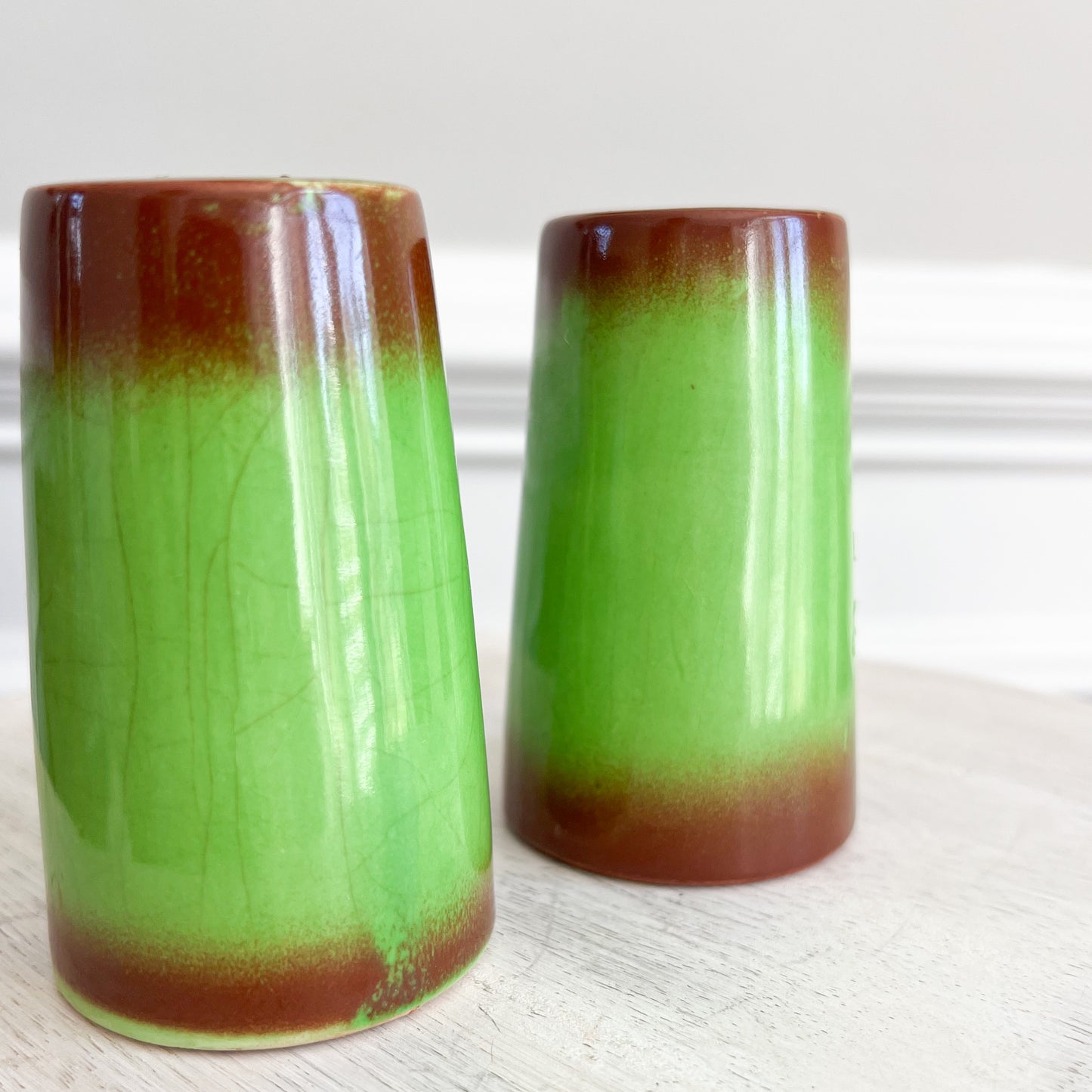 Dublin Vintage Mid Century Modern Green Brown Japanese Salt Pepper Shakers
