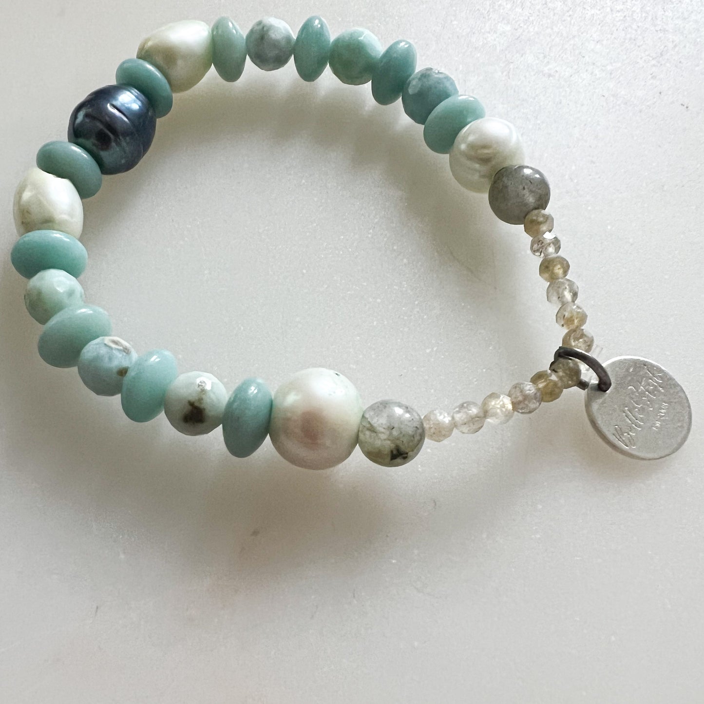 Larimar Black Freshwater Pearl Labradorite Bracelet - BelleStyle