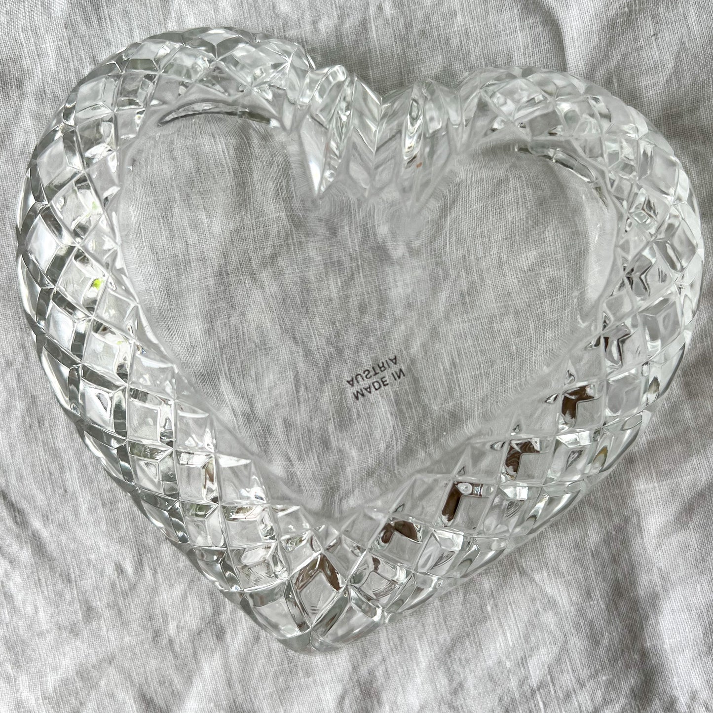 Vintage Austrian Crystal Heart Dish - BelleStyle