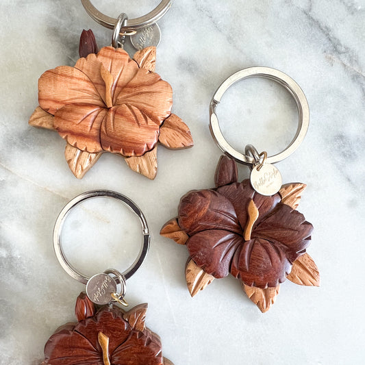 Bali Hibiscus Wood Keychain - BelleStyle