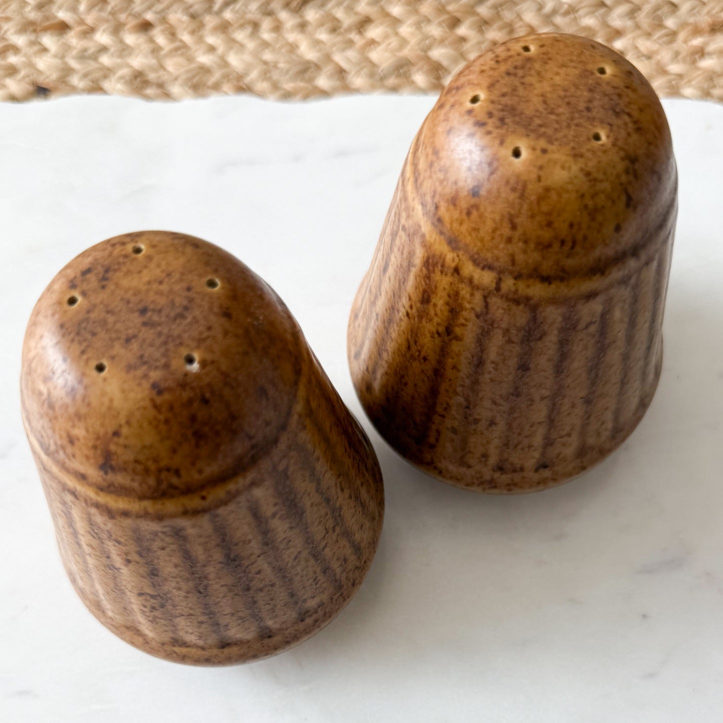 Aiden Vintage MCM Mid Century Modern Ceramic Shaker Set