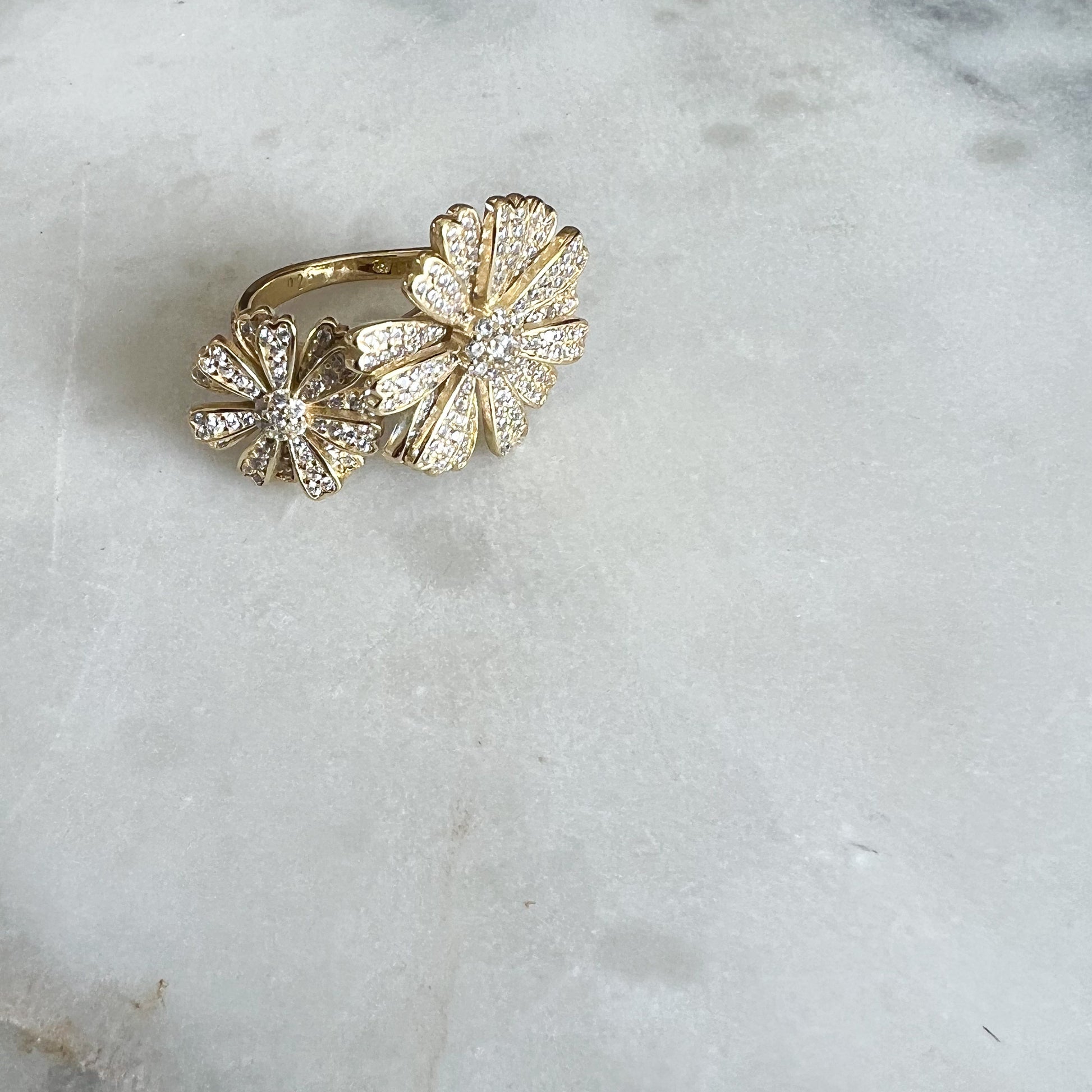 Flower Gold Sterling Silver 926 Ring Size 7 - BelleStyle