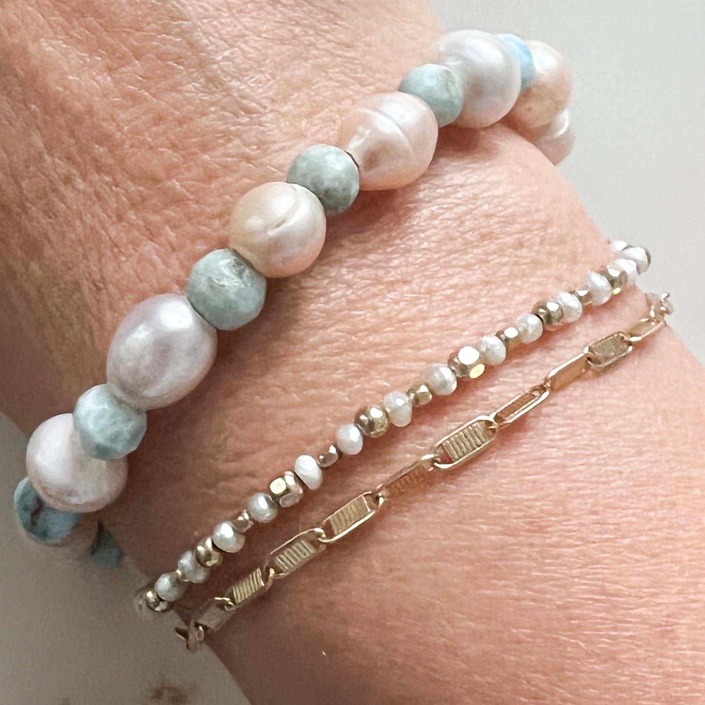 Jordan Larimar Freshwater Pearl Swarovski Bracelet - BelleStyle