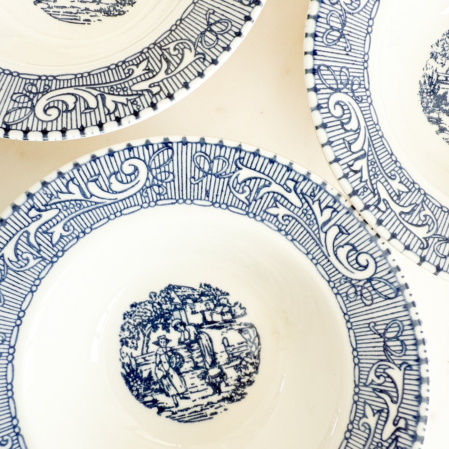 Shakespeare Country Homer Laughlin Blue Cream Vintage Bowl