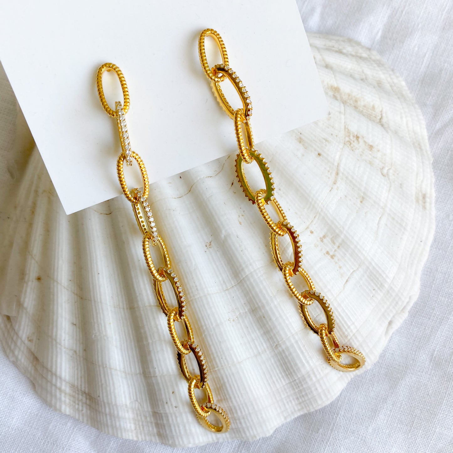 Long Link Statement Earrings - BelleStyle
