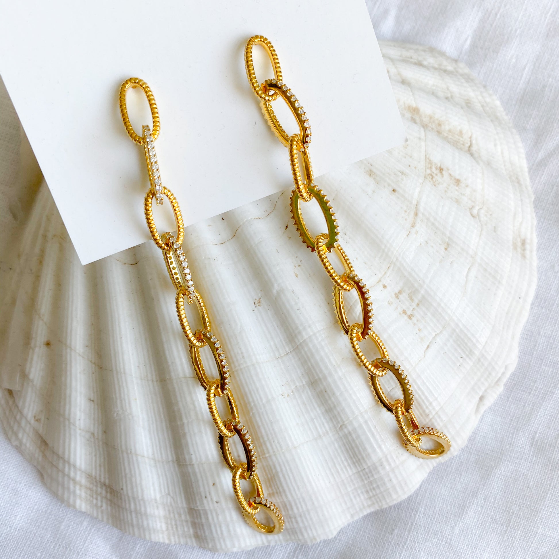 Long Link Statement Earrings - BelleStyle