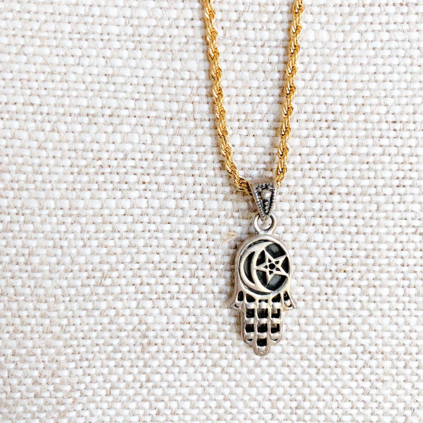 Moon Star Hamsa Necklace - BelleStyle