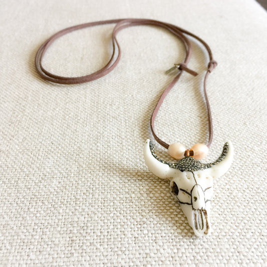 Britt Crystal Gunmetal Necklace - BelleStyle