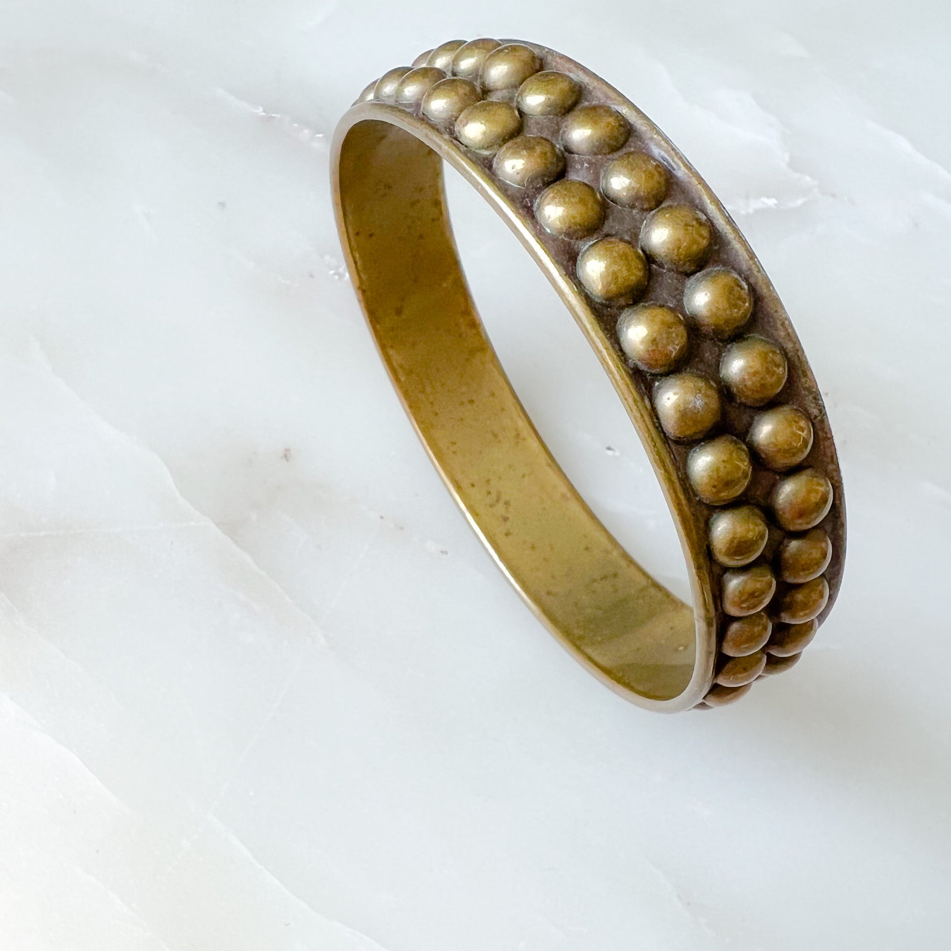 Dot Dot Brass Vintage Bracelet - BelleStyle