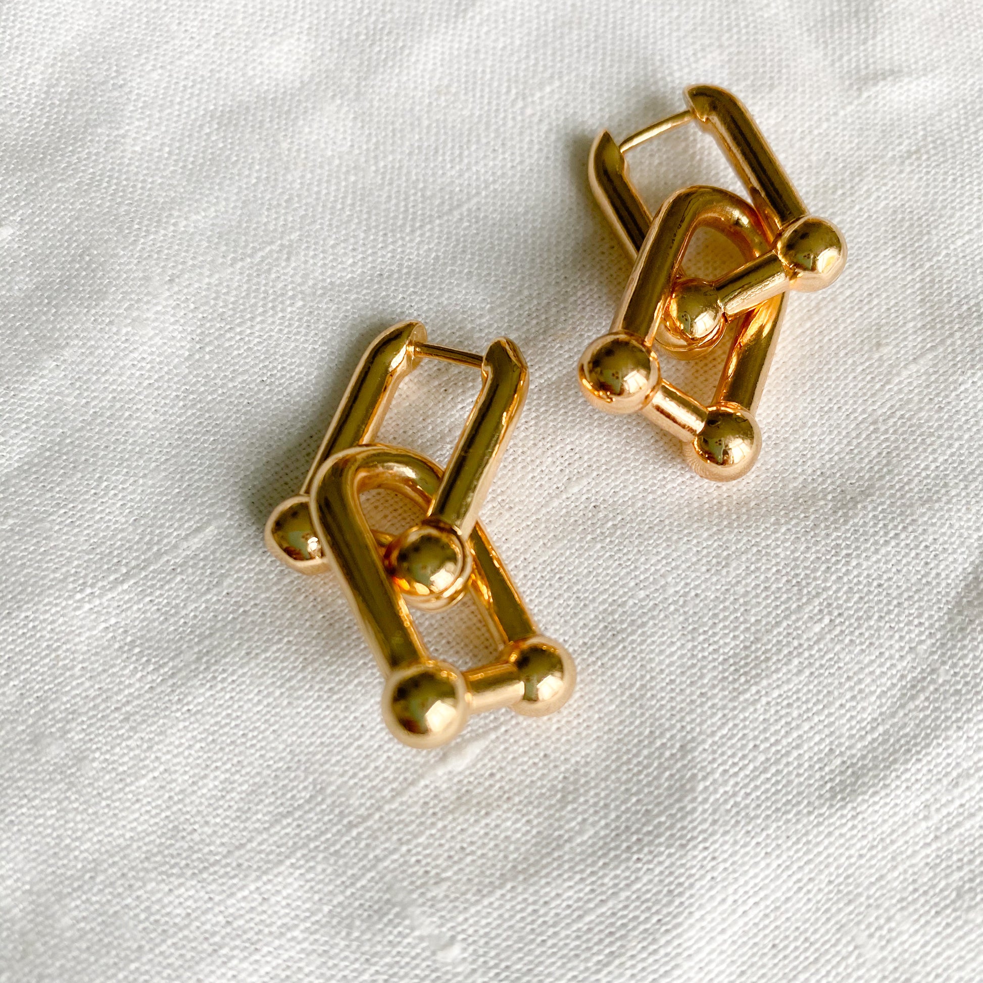Vicky Earrings - BelleStyle