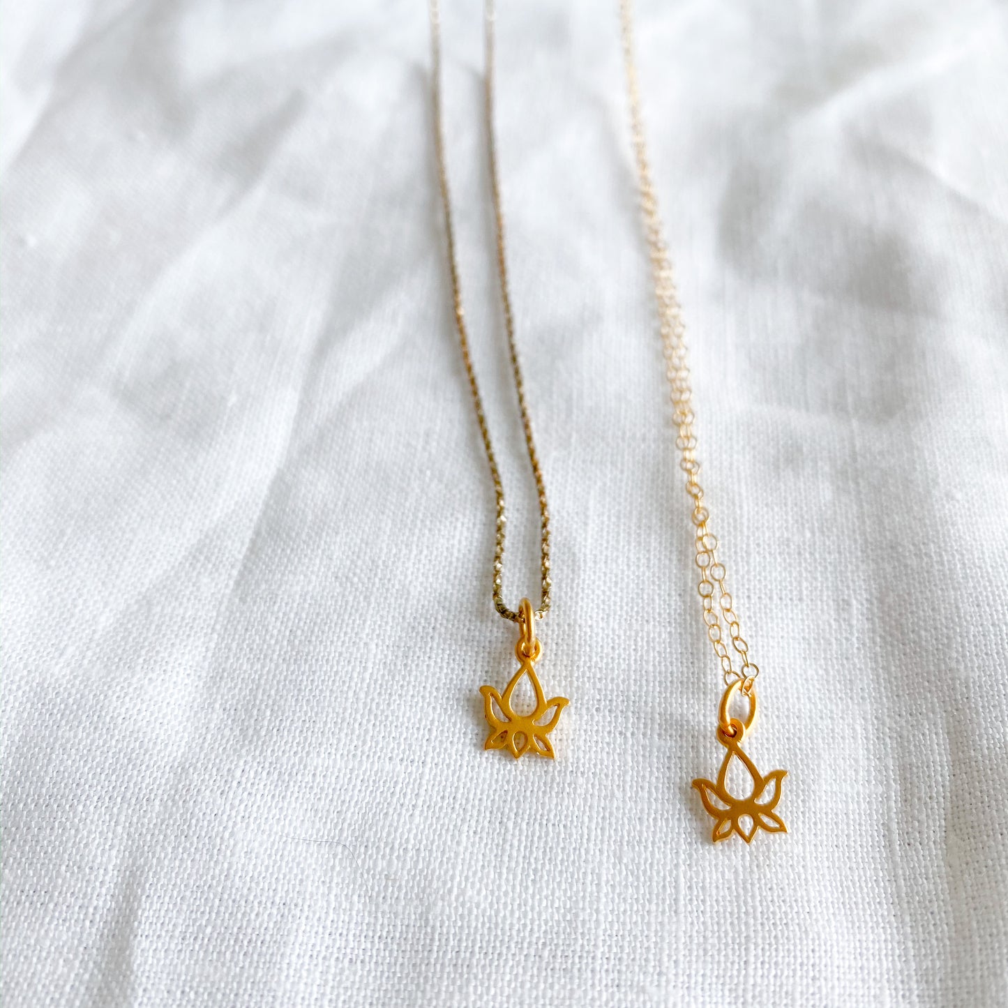 Lotus Necklace - BelleStyle