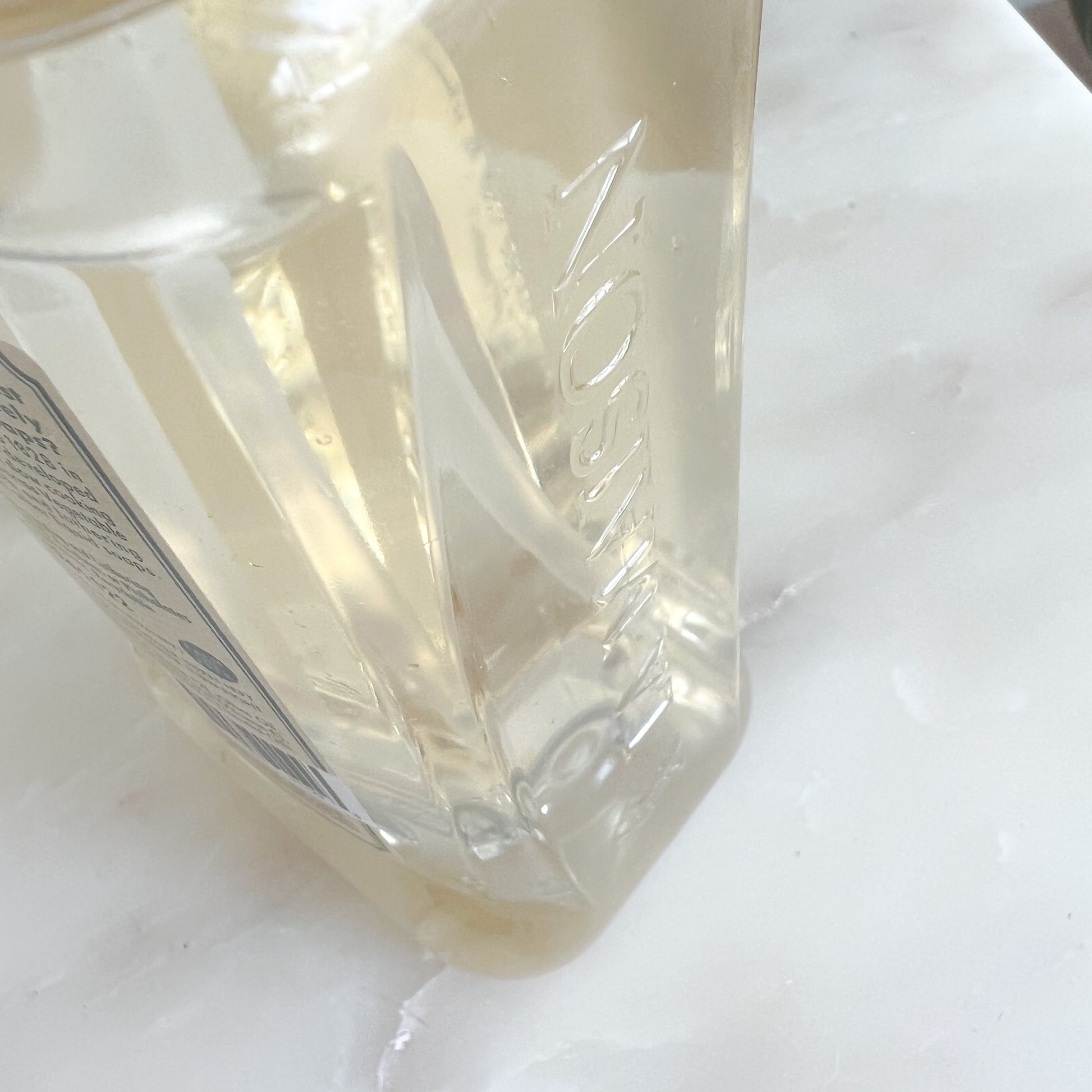 A La Maison de Provence Fresh Sea Salt Liquid Hand and Body Soap - BelleStyle