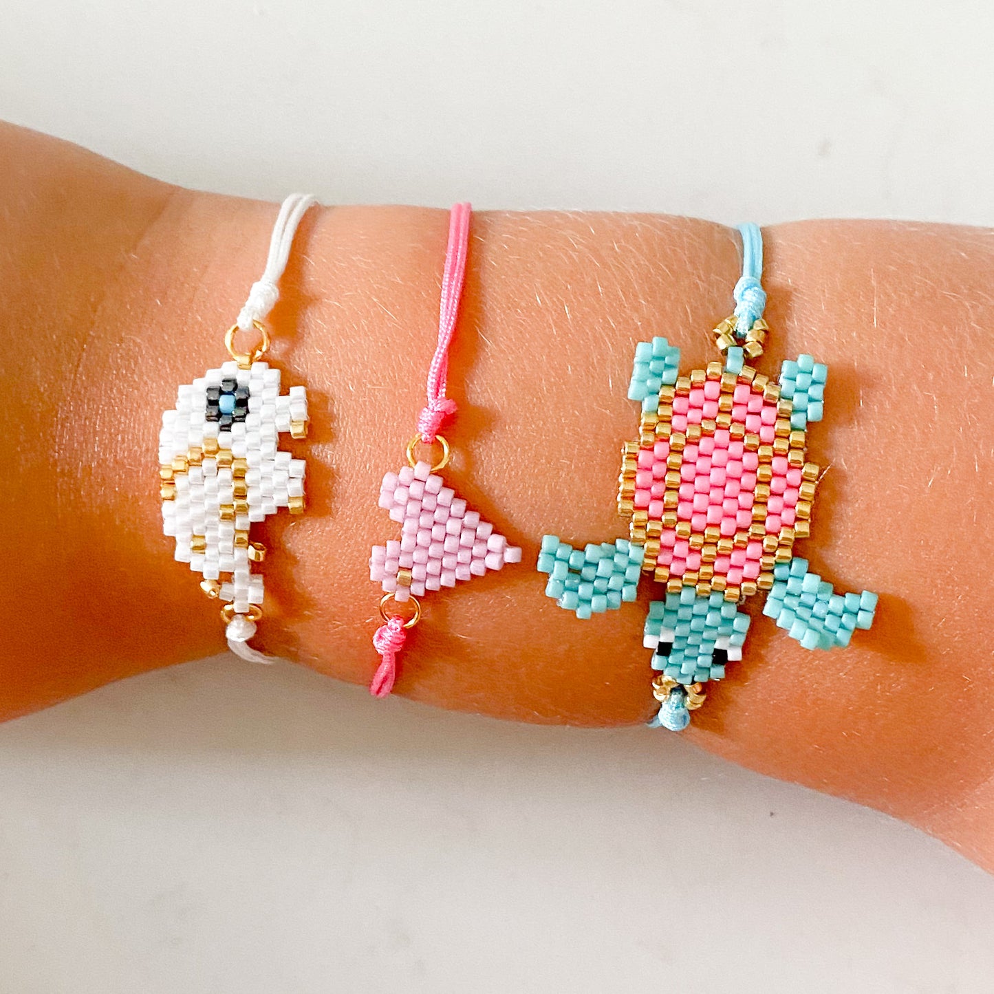 Pink Heart Seed Bead Bracelet - BelleStyle