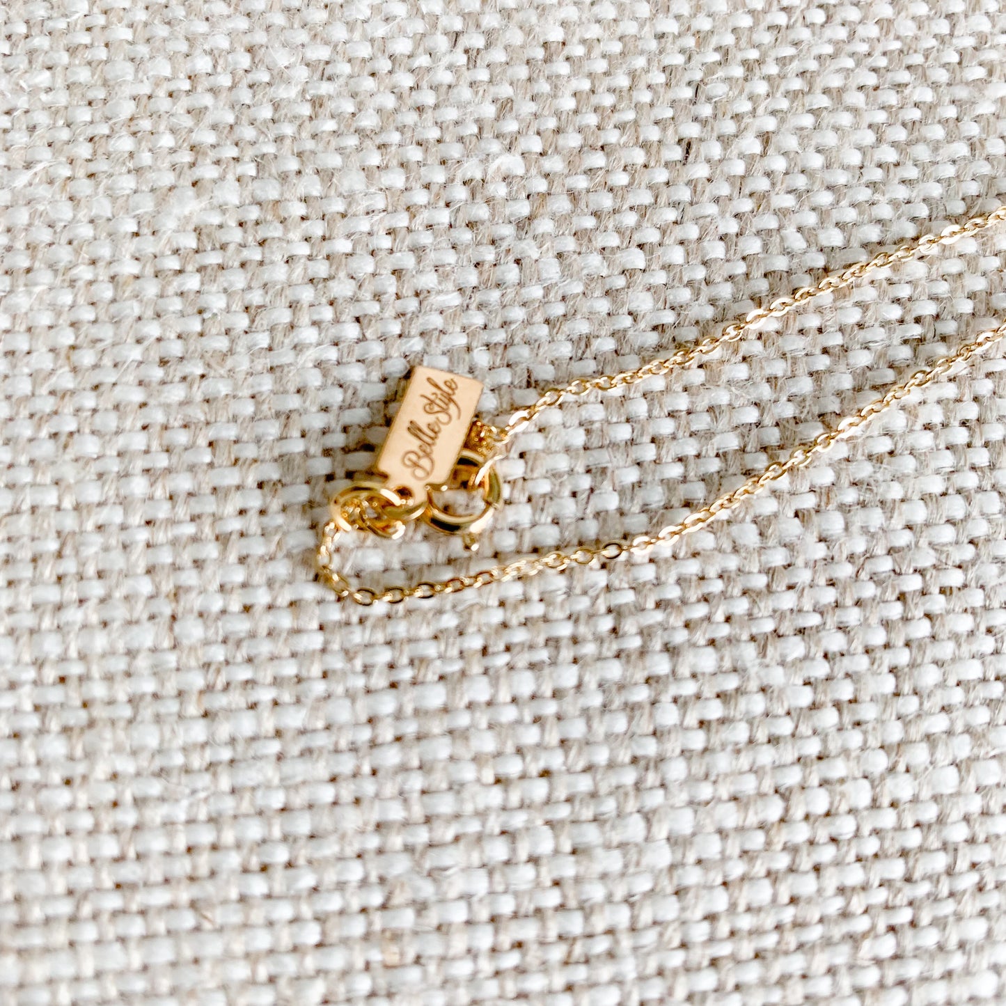 Unlock Necklace - BelleStyle