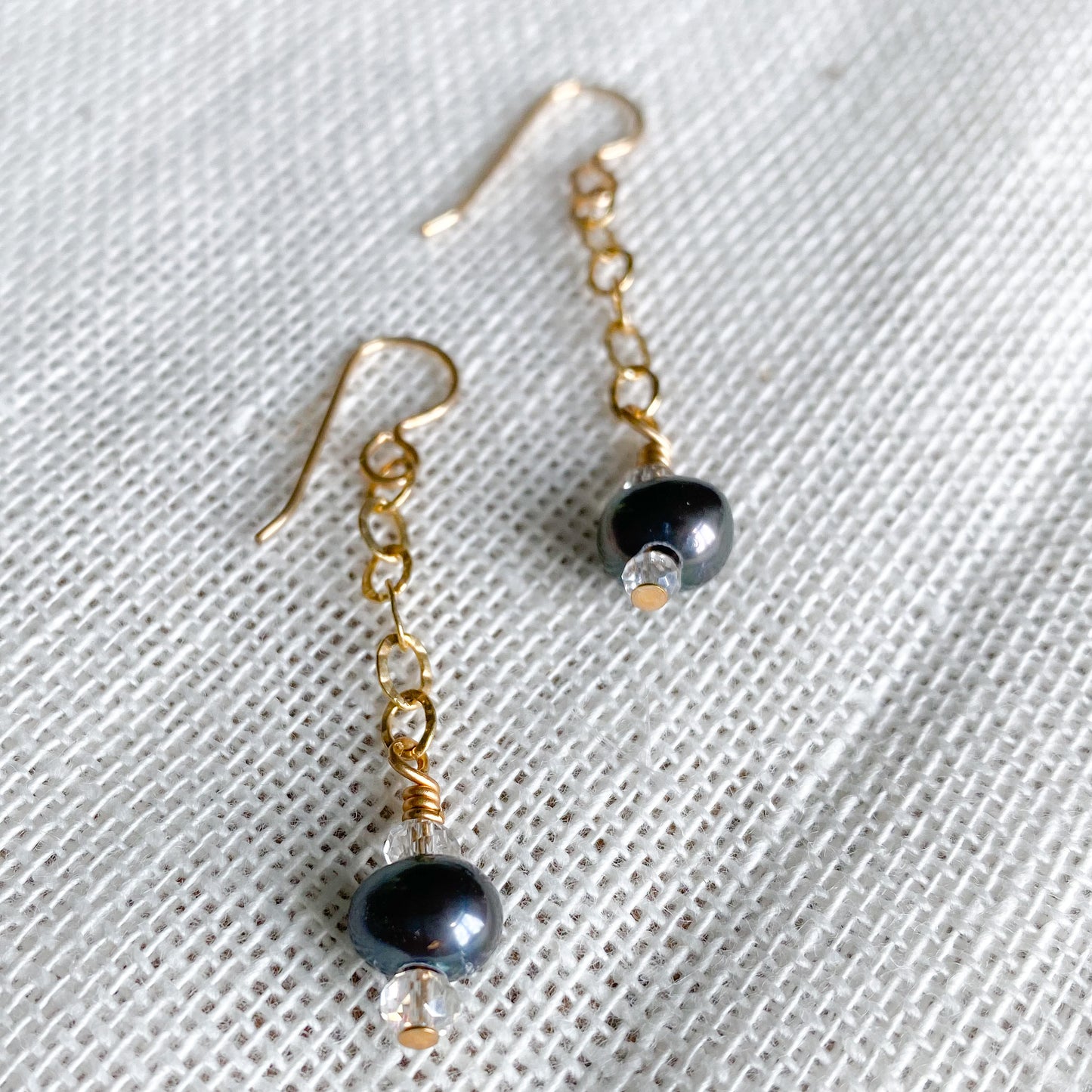 Layla Freshwater Pearl Dangle Earrings - BelleStyle