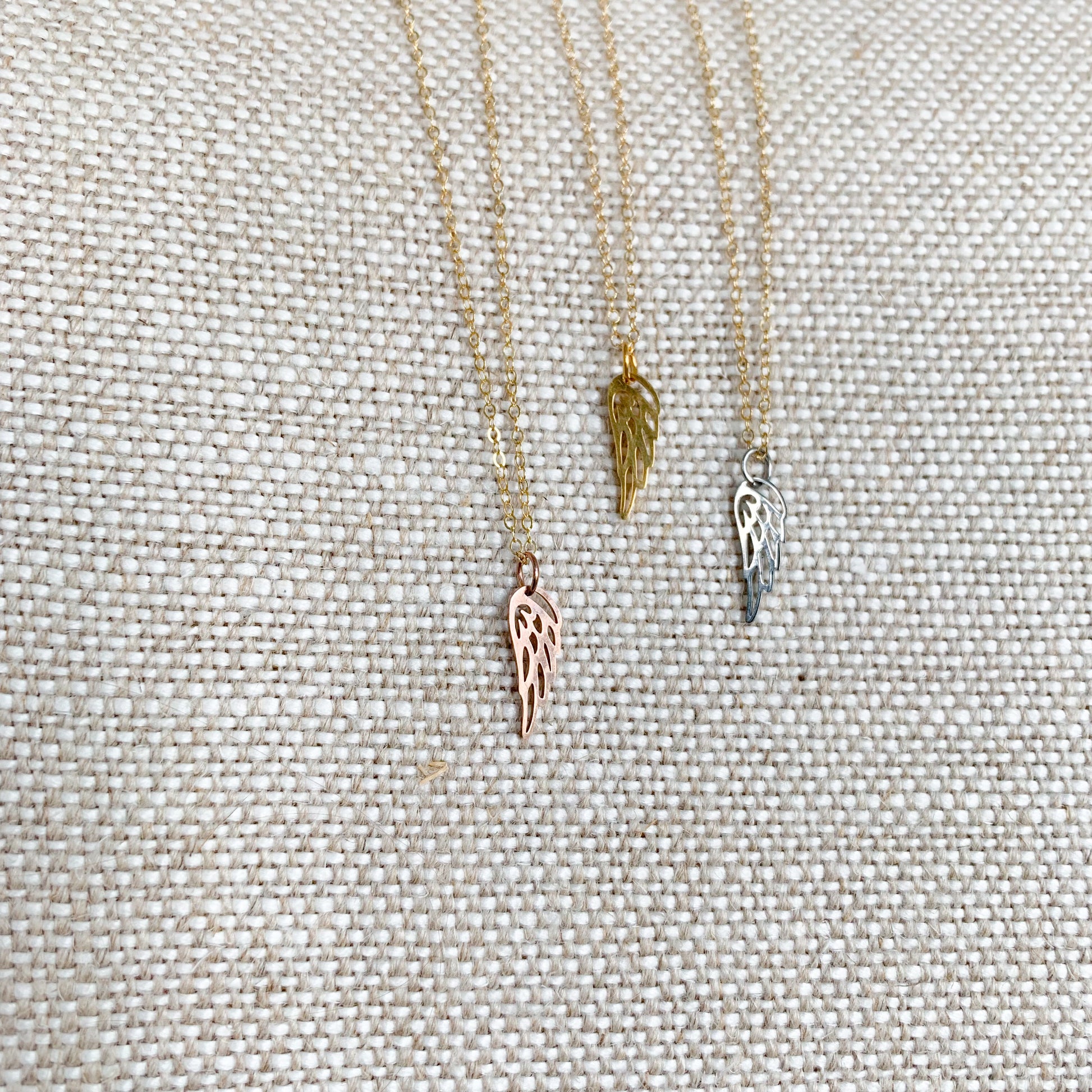 Angel Wing Necklace - BelleStyle