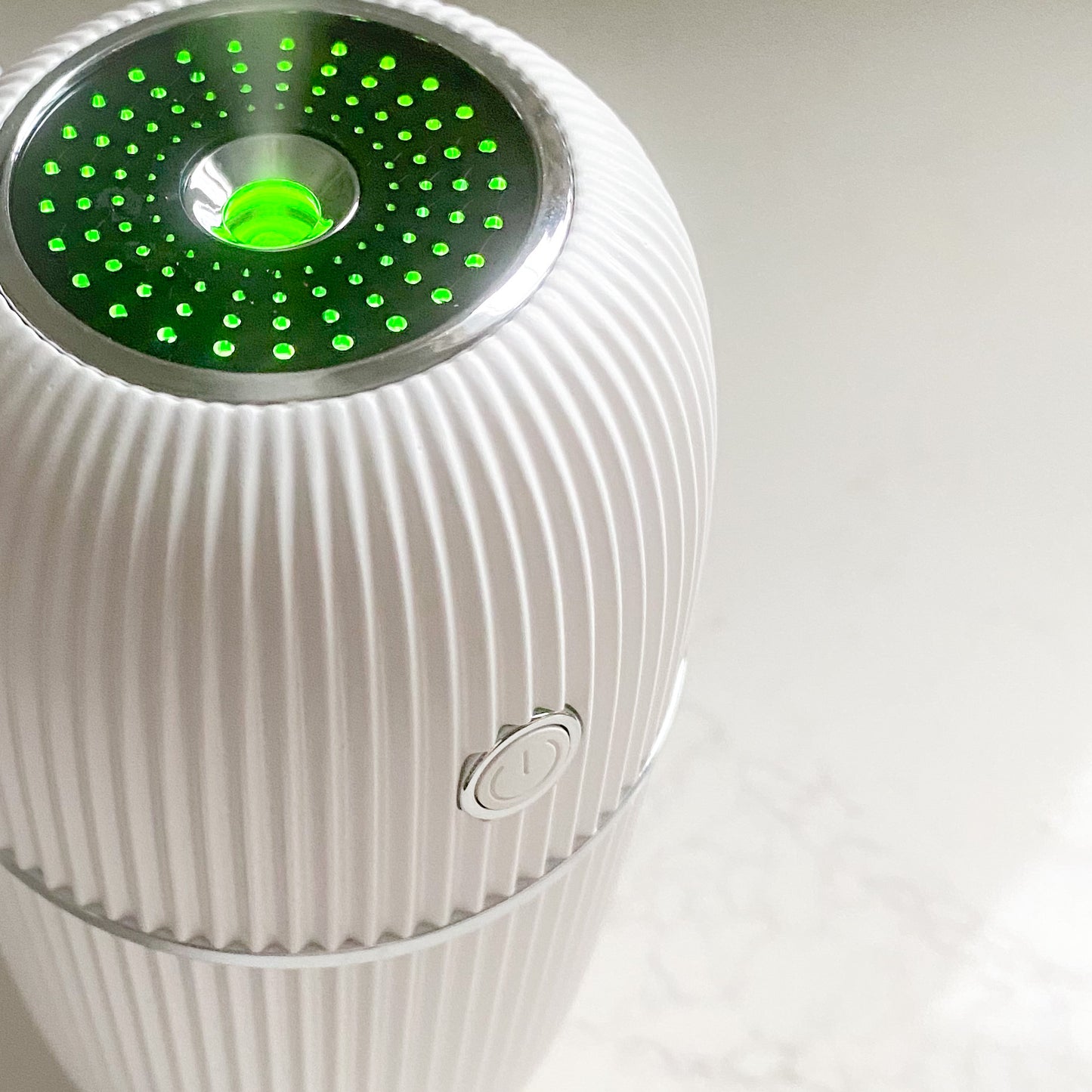 Mini White Diffuser Humidifier - Bellestyle