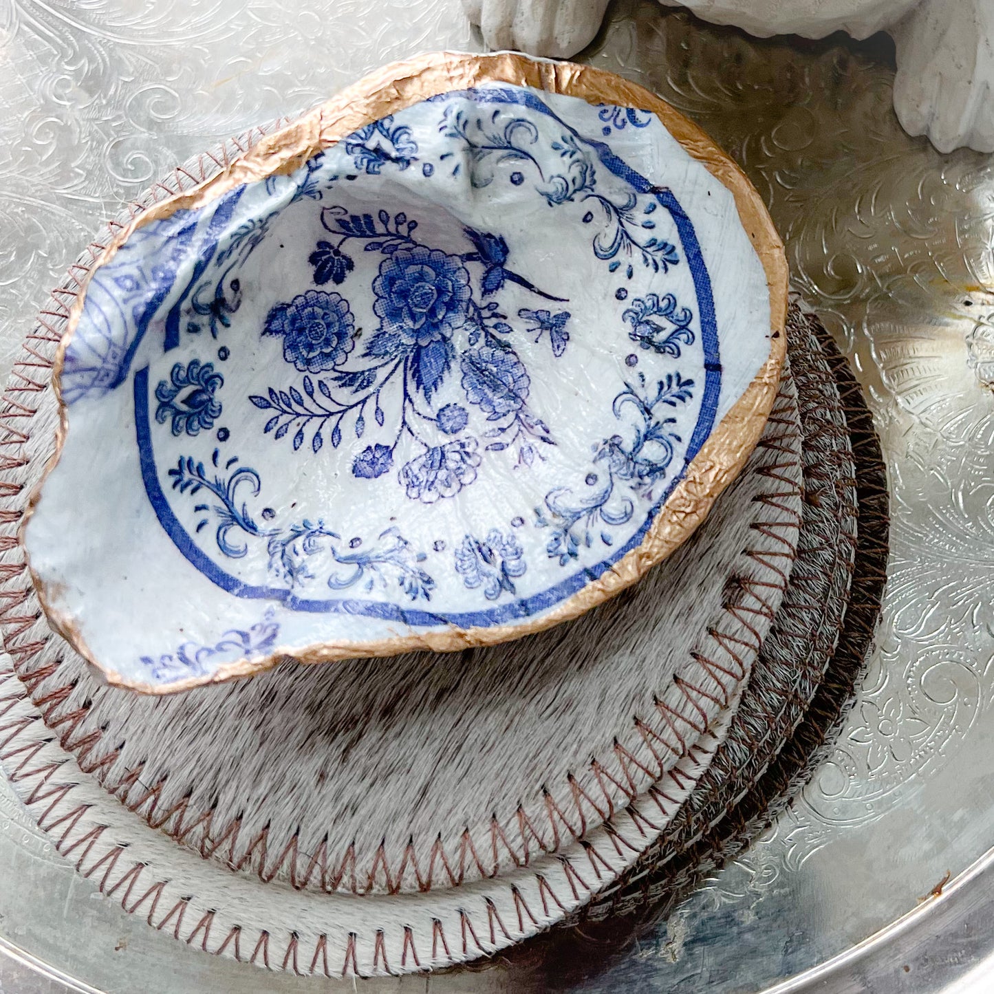 Blue Floral Sustainable Midwest Shell Jewelry Dish - BelleStyle