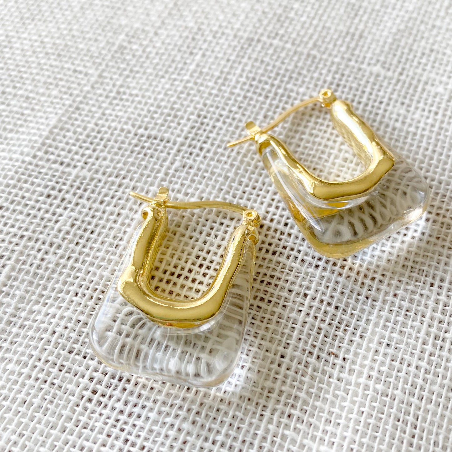 Milan Transparent Hoop Lucite Earrings - BelleStyle