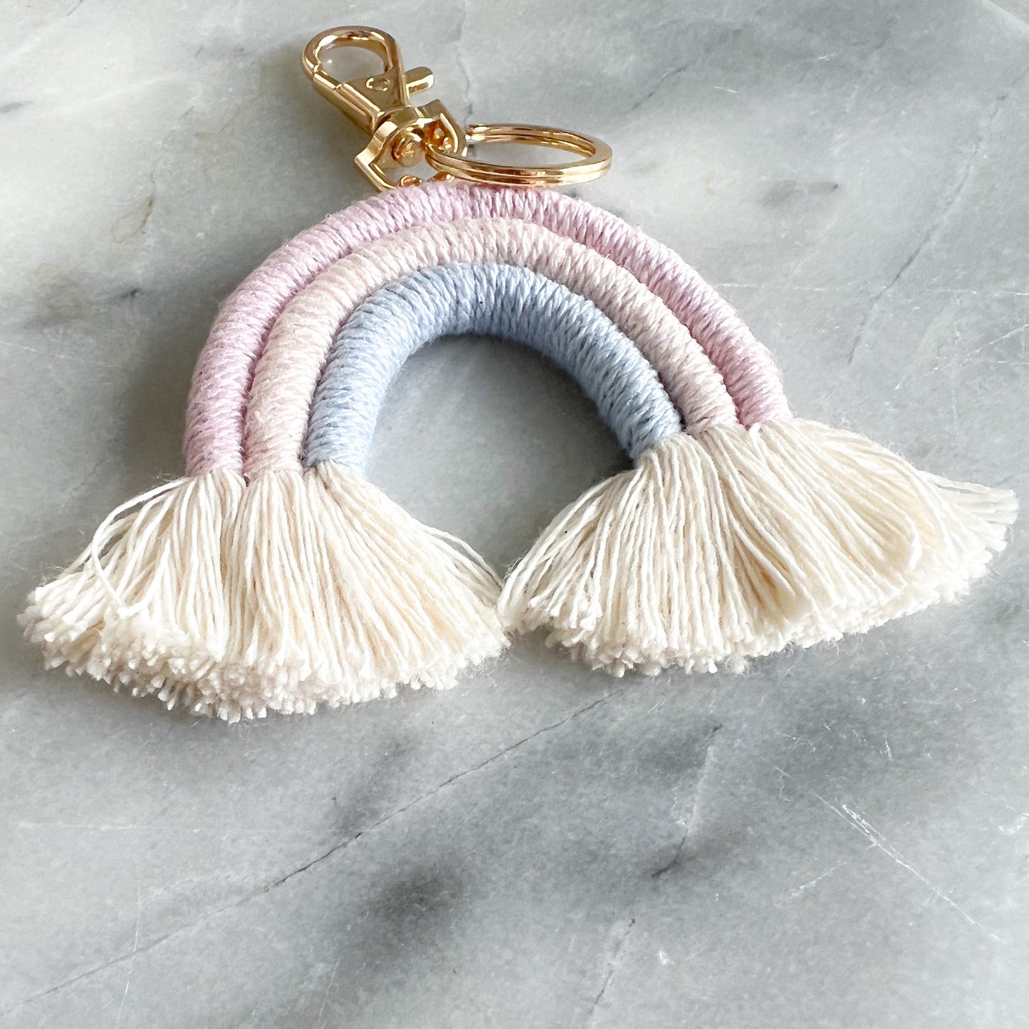 Rainbow Macrame Gold Keychain with Ring - BelleStyle