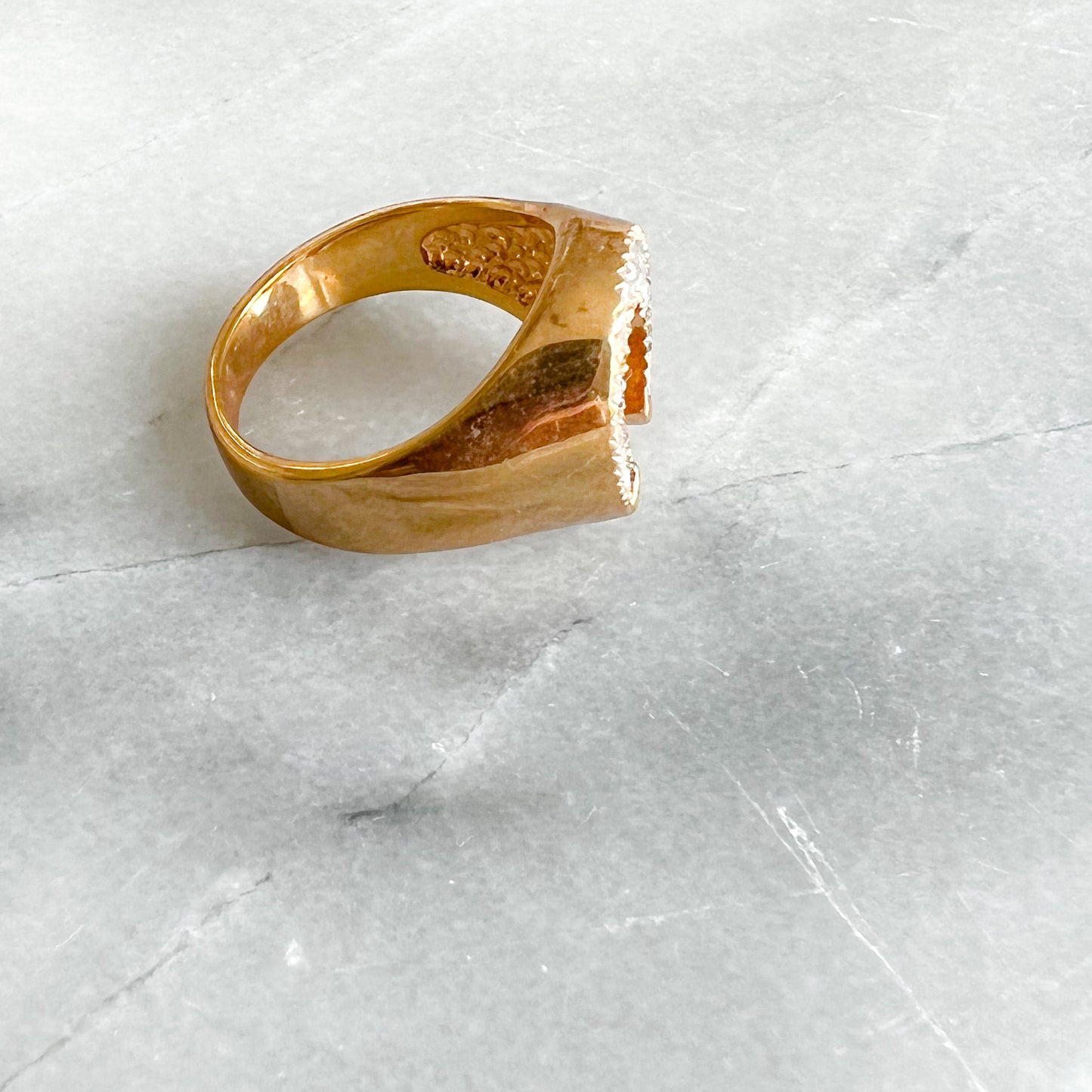 Vintage Horseshoe Gold Unisex Ring - Bellestyle
