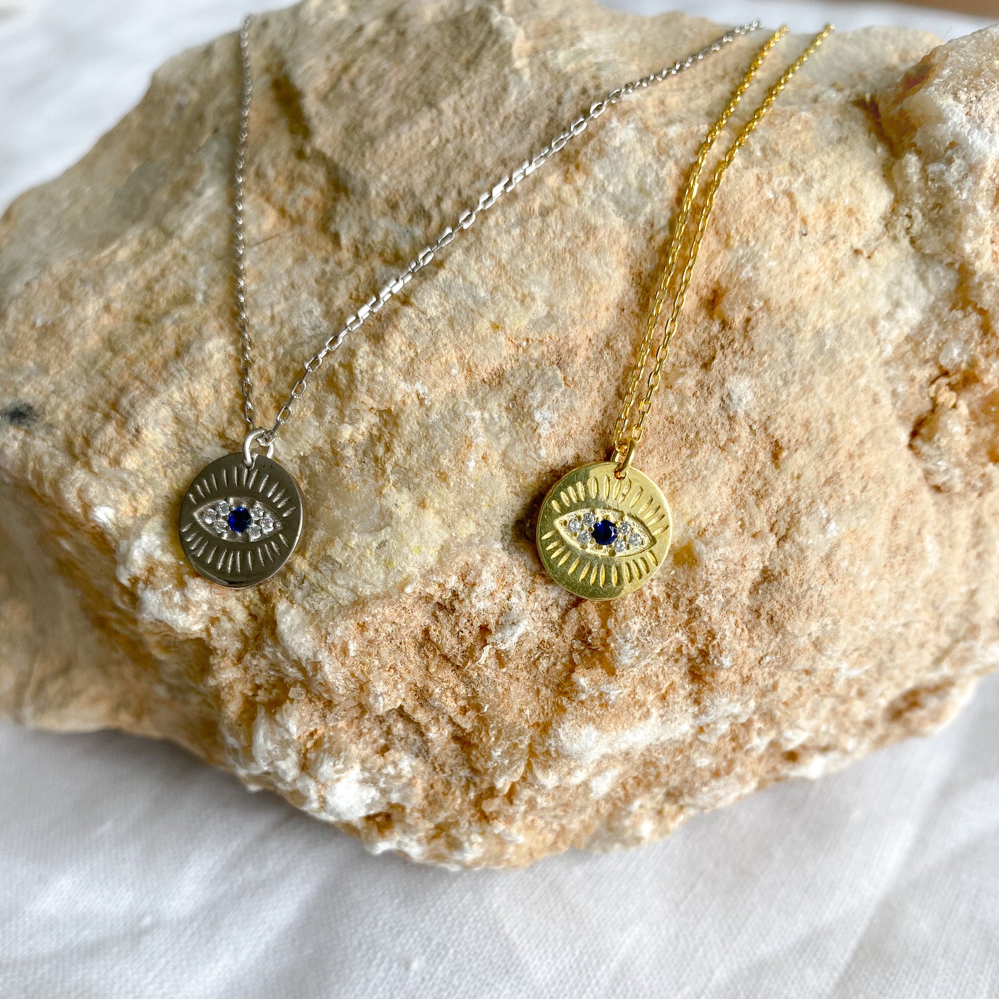 Round Evil Eye Protection Charm Necklace - BelleStyle