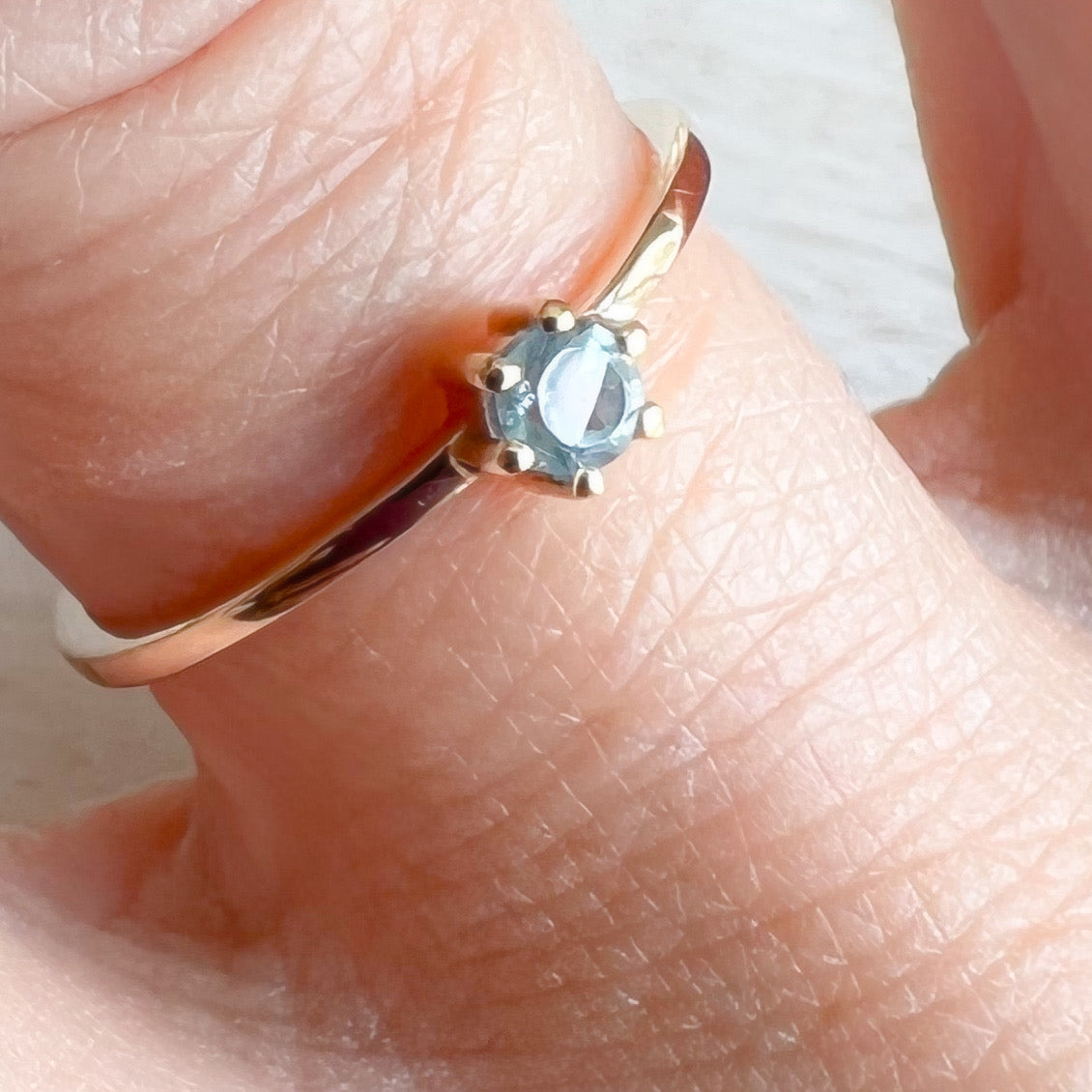 Ciel Blue Topaz 14K Gold Ring - BelleStyle