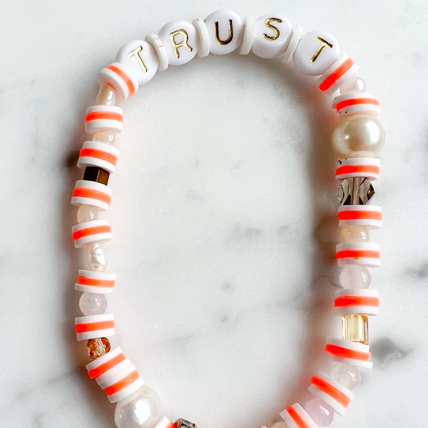 LIGHT Friendship Bracelet Orange - BelleStyle