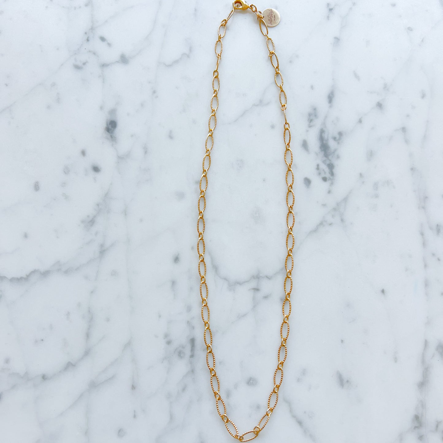 Wallace Gold Textured Chain Necklace - BelleStyle