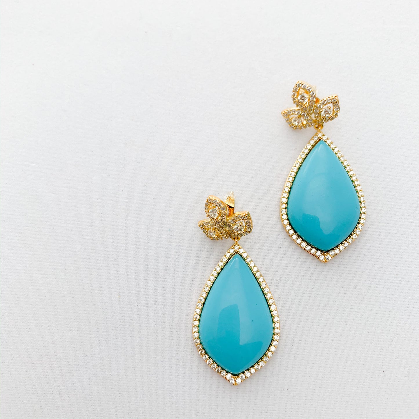 Danielle Earrings - BelleStyle
