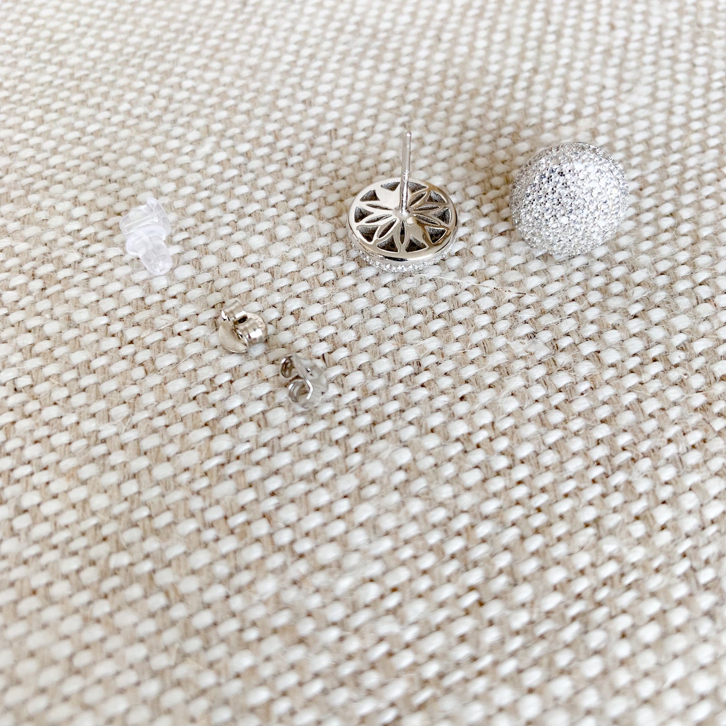 One World Earrings - BelleStyle