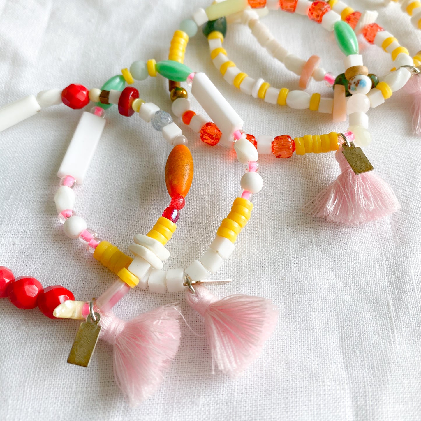 Rainbow Pink Tassel Bracelet - BelleStyle