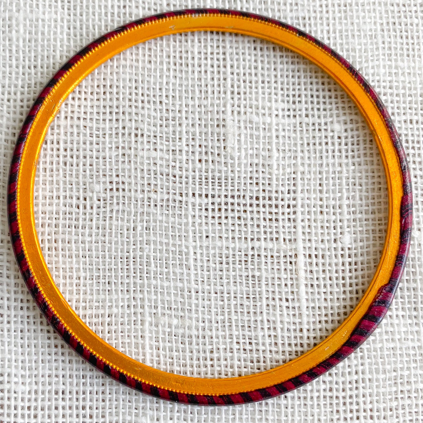 Vintage Red Tiger Bracelet - BelleStyle