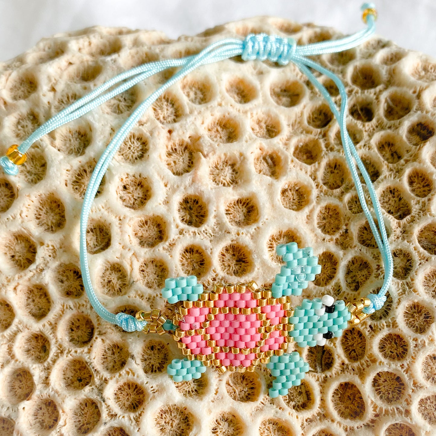 Turtle Seed Bead Bracelet - BelleStyle
