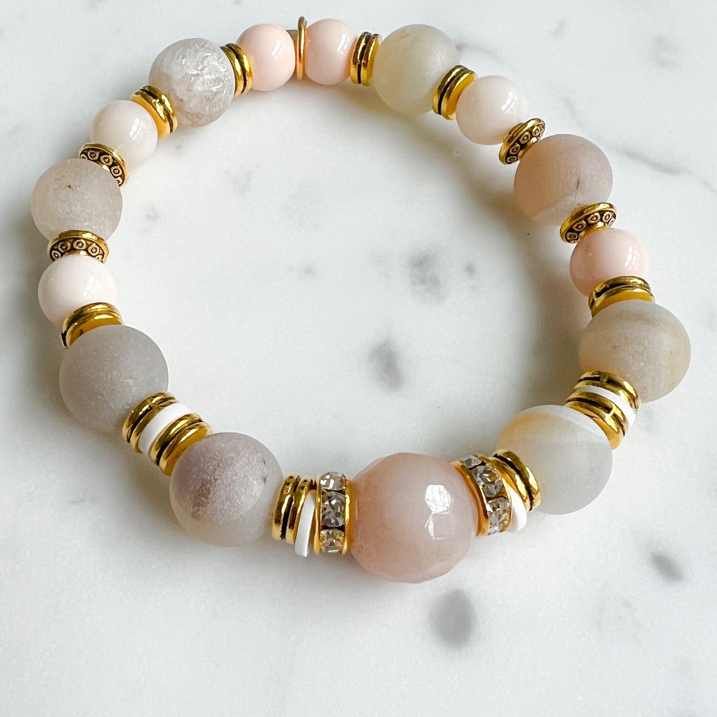 Druzy Peach Quartz Gold Bracelet - BelleStyle