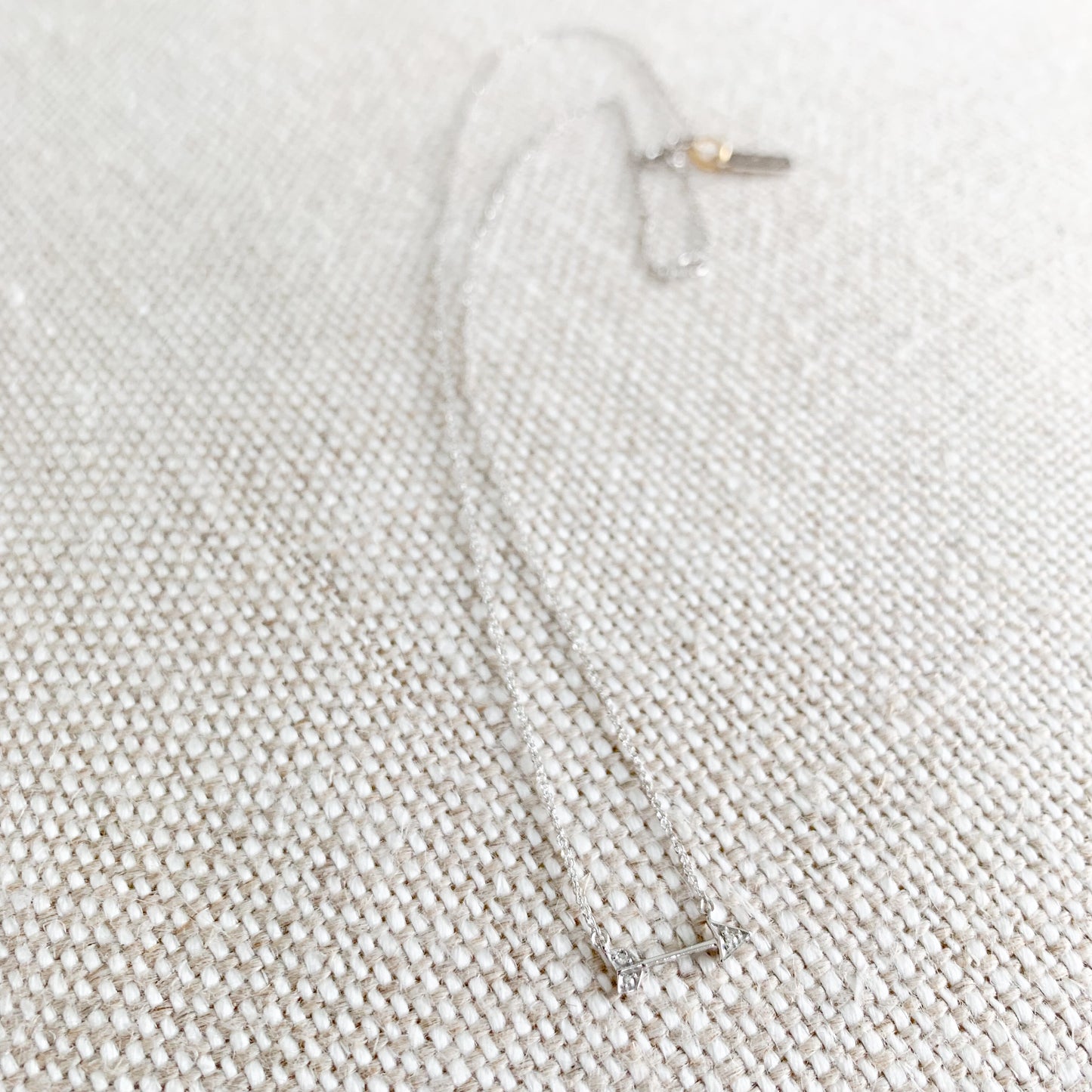 Diamond Arrow Necklace - BelleStyle