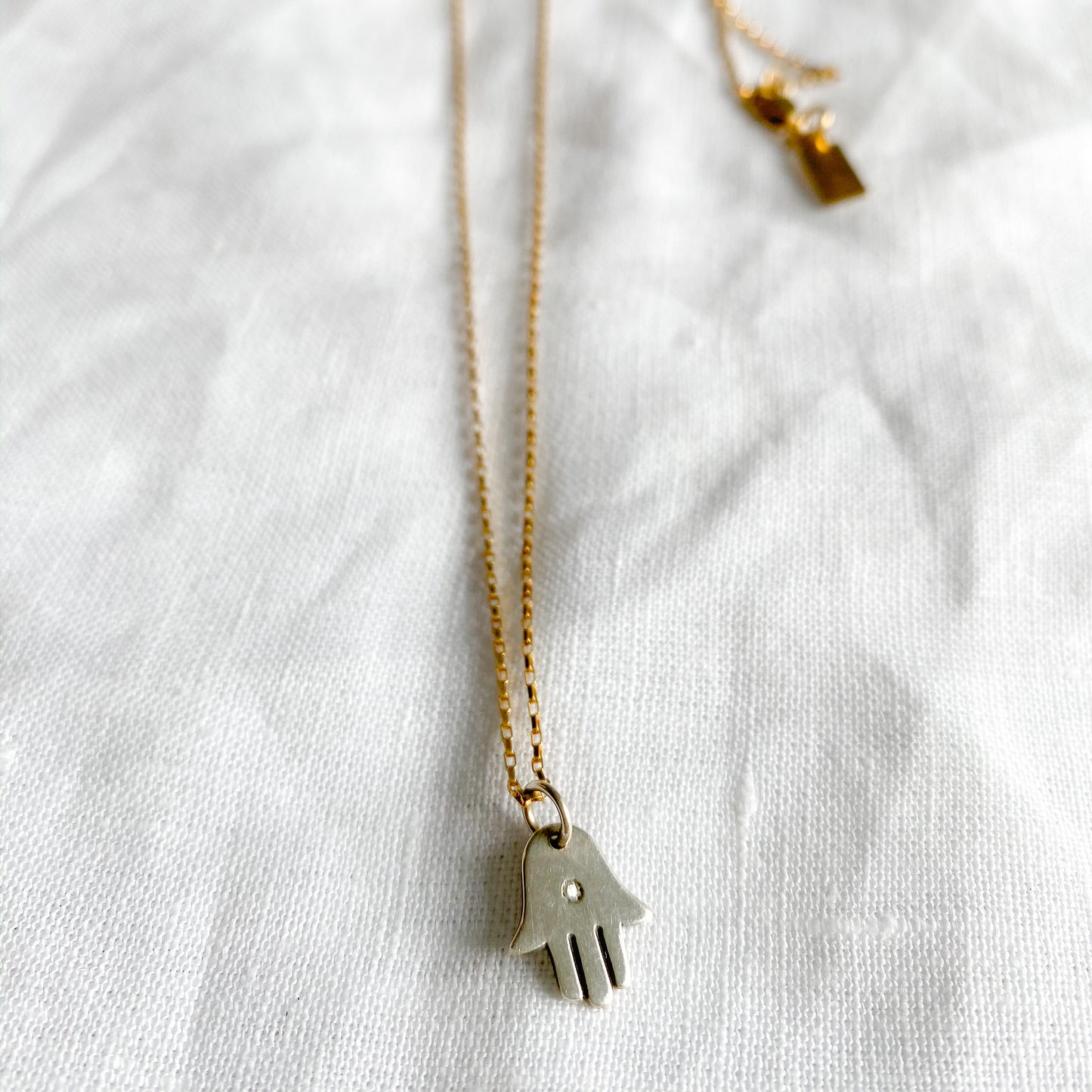 Hamsa Diamond Necklace - BelleStyle