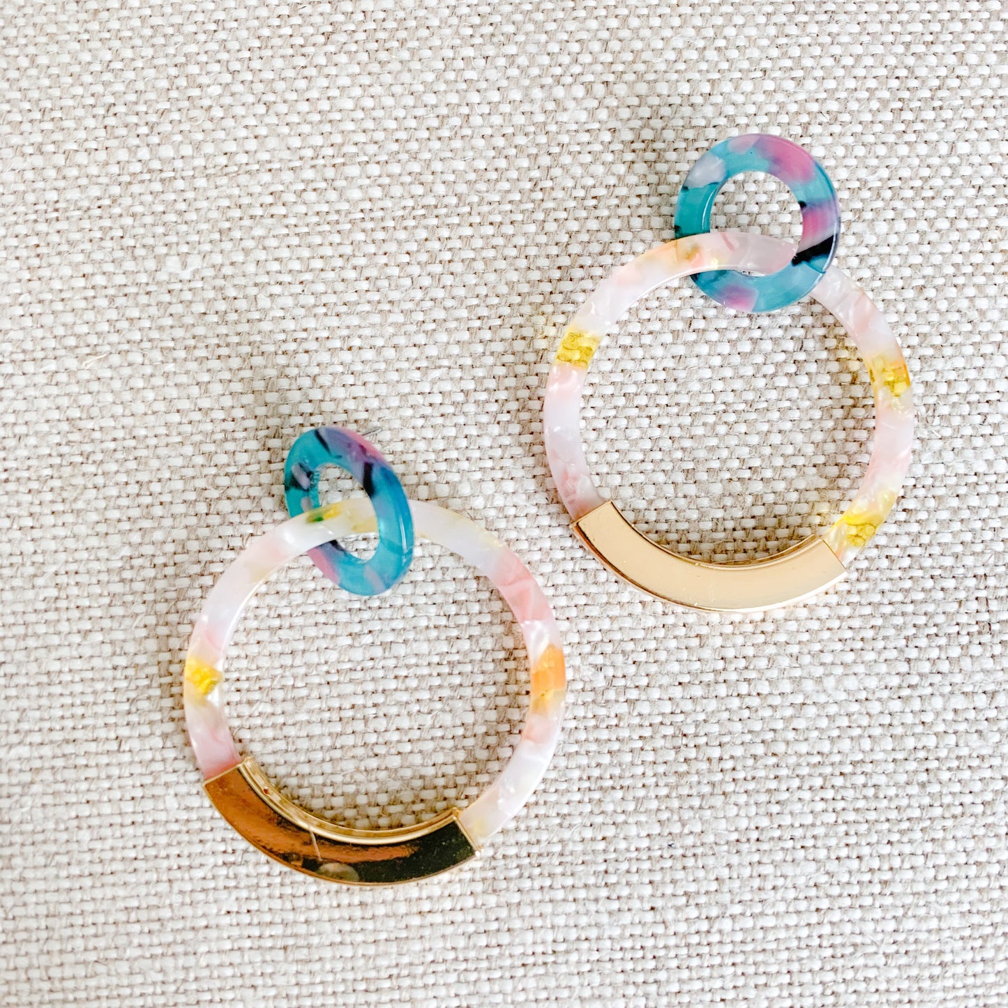 Karma Earrings - BelleStyle