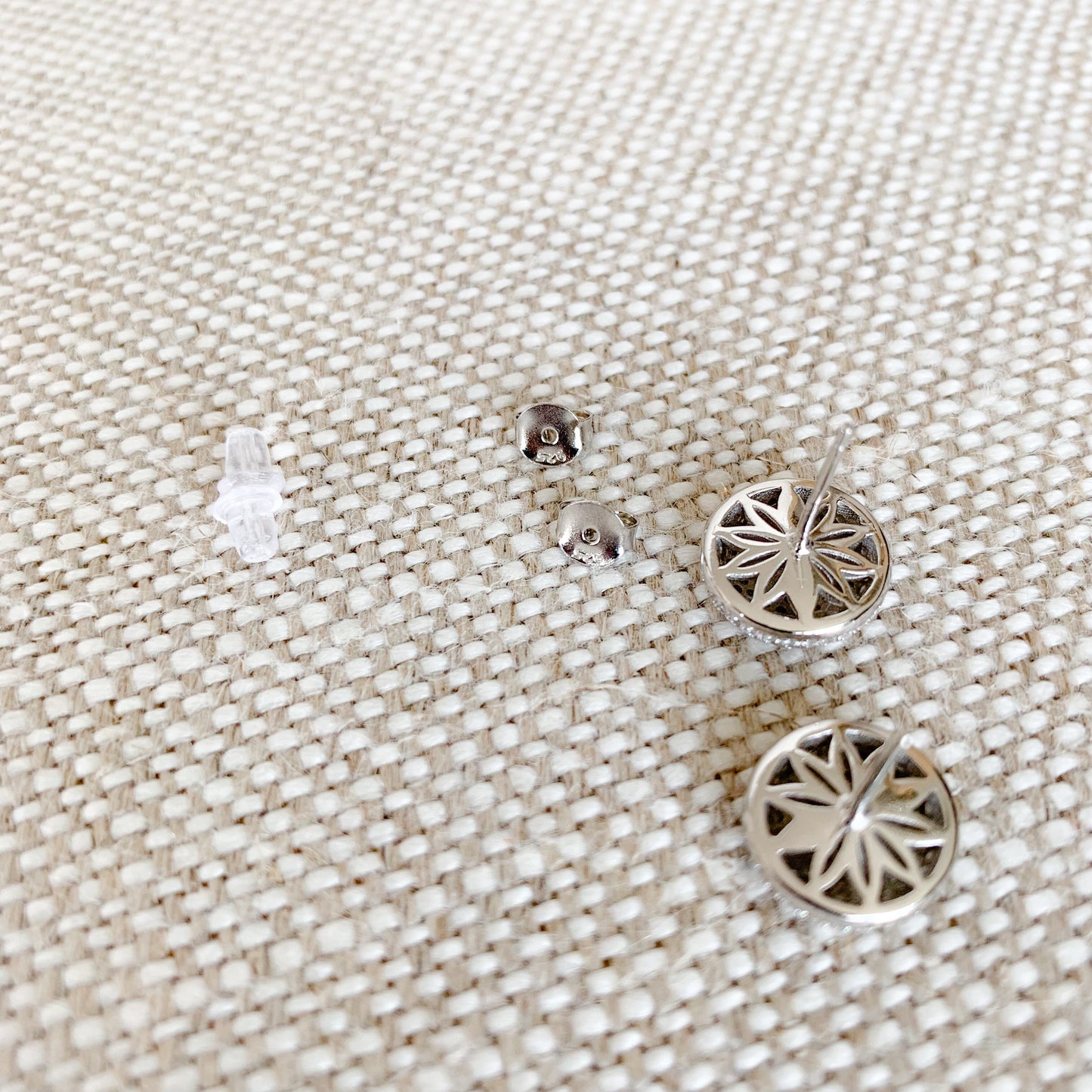 One World Earrings - BelleStyle