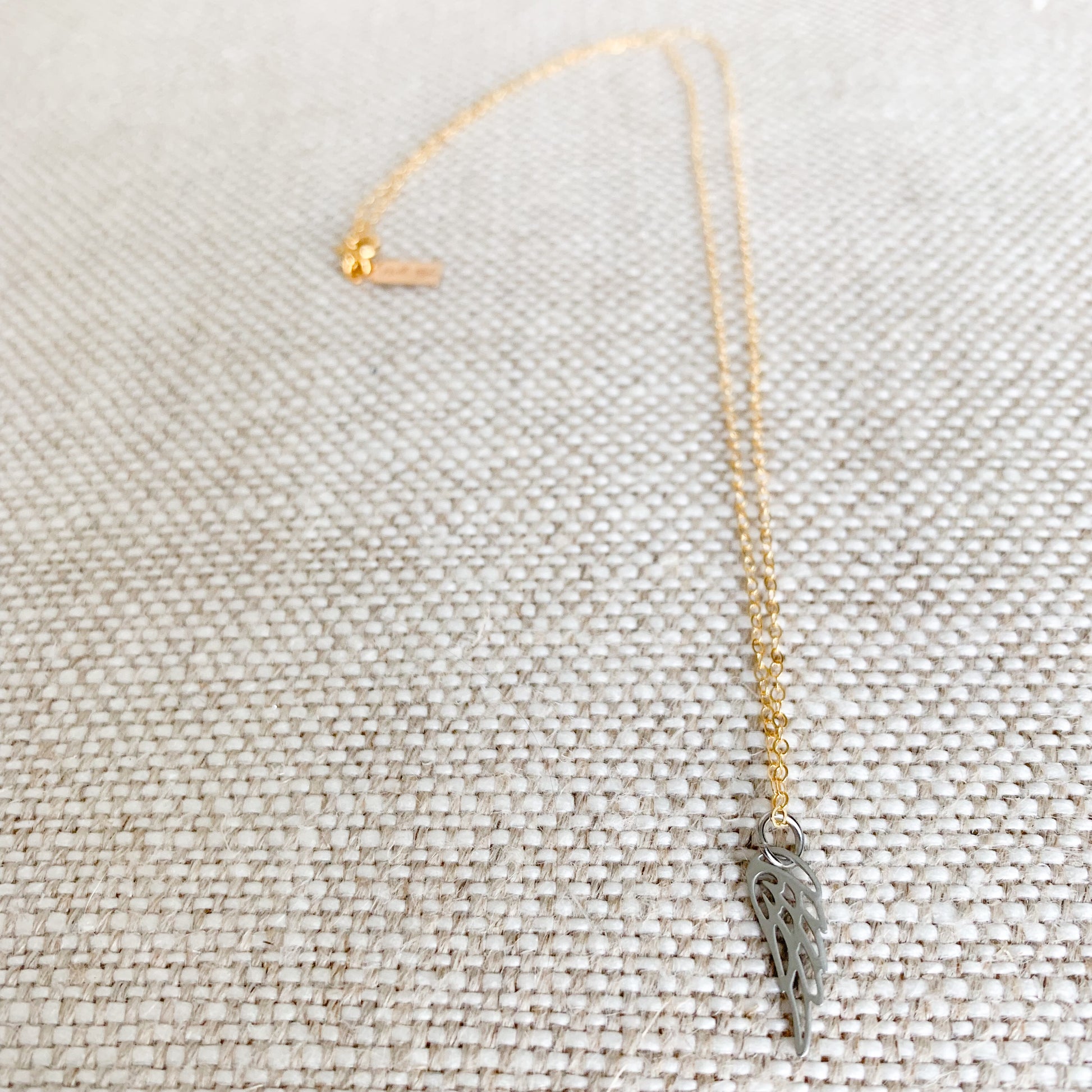 Angel Wing Necklace - BelleStyle