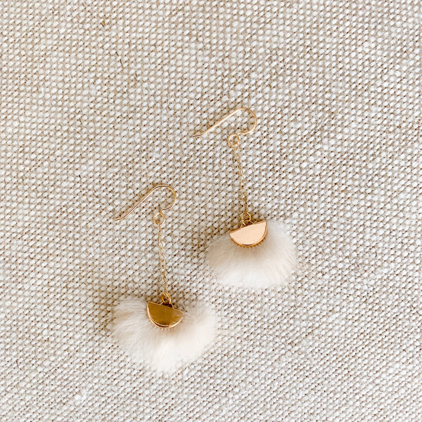 James Earrings - BelleStyle