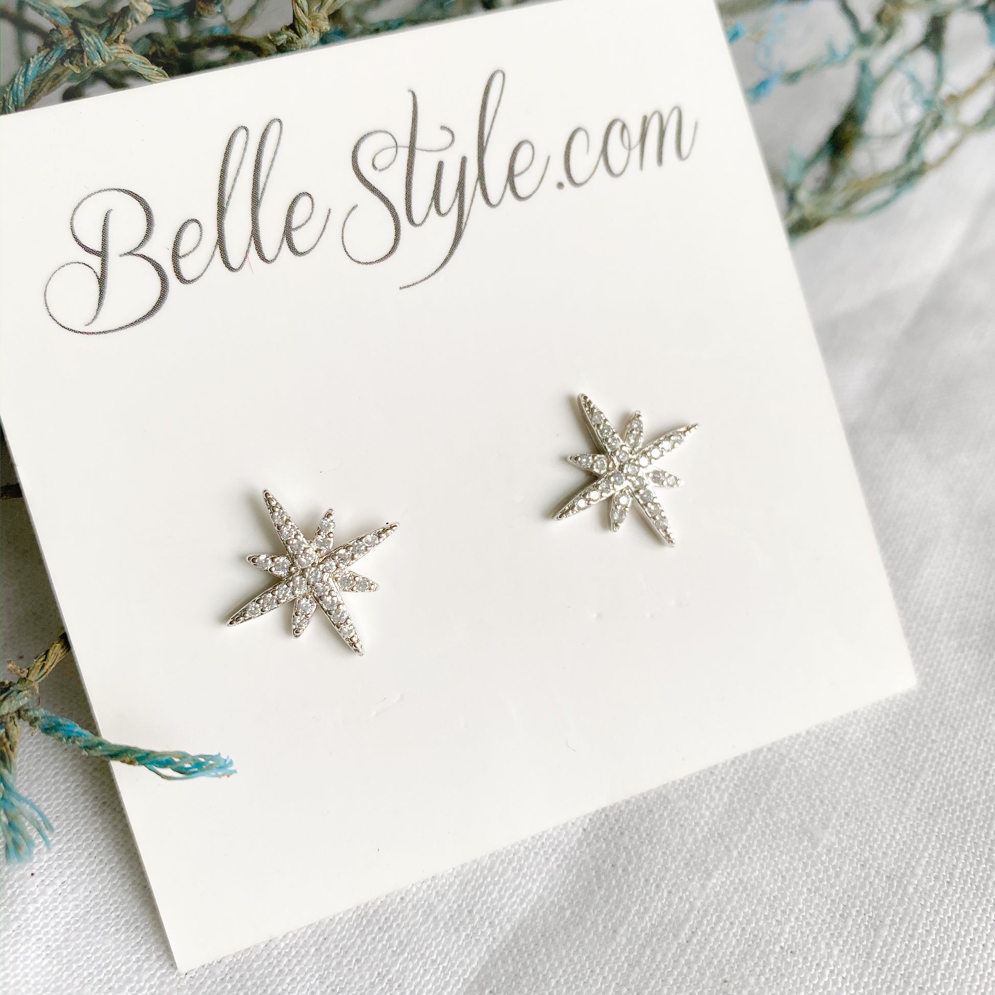 North Star Earrings - BelleStyle