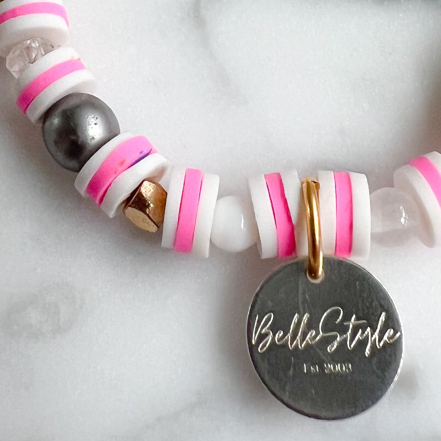 LIGHT Rose Gold Friendship Bracelet Pink - BelleStyle
