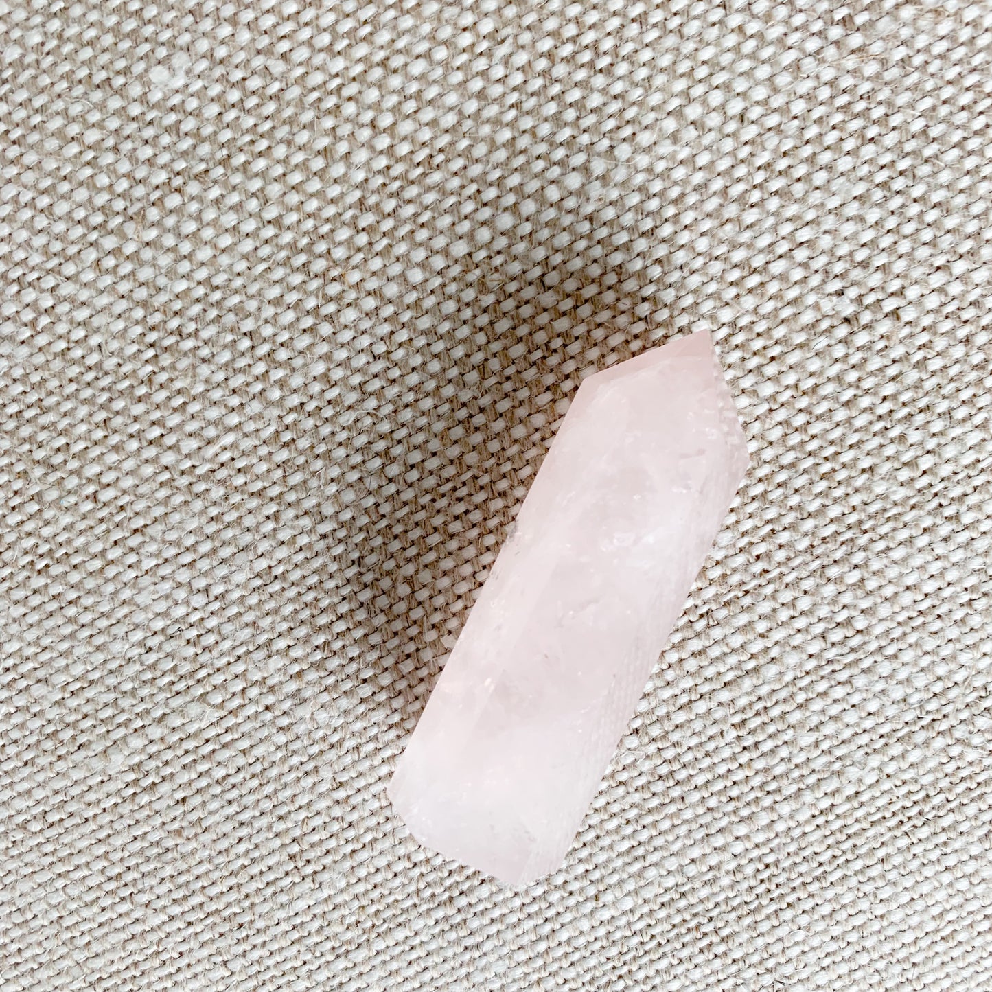 Rose Quartz Wand - BelleStyle
