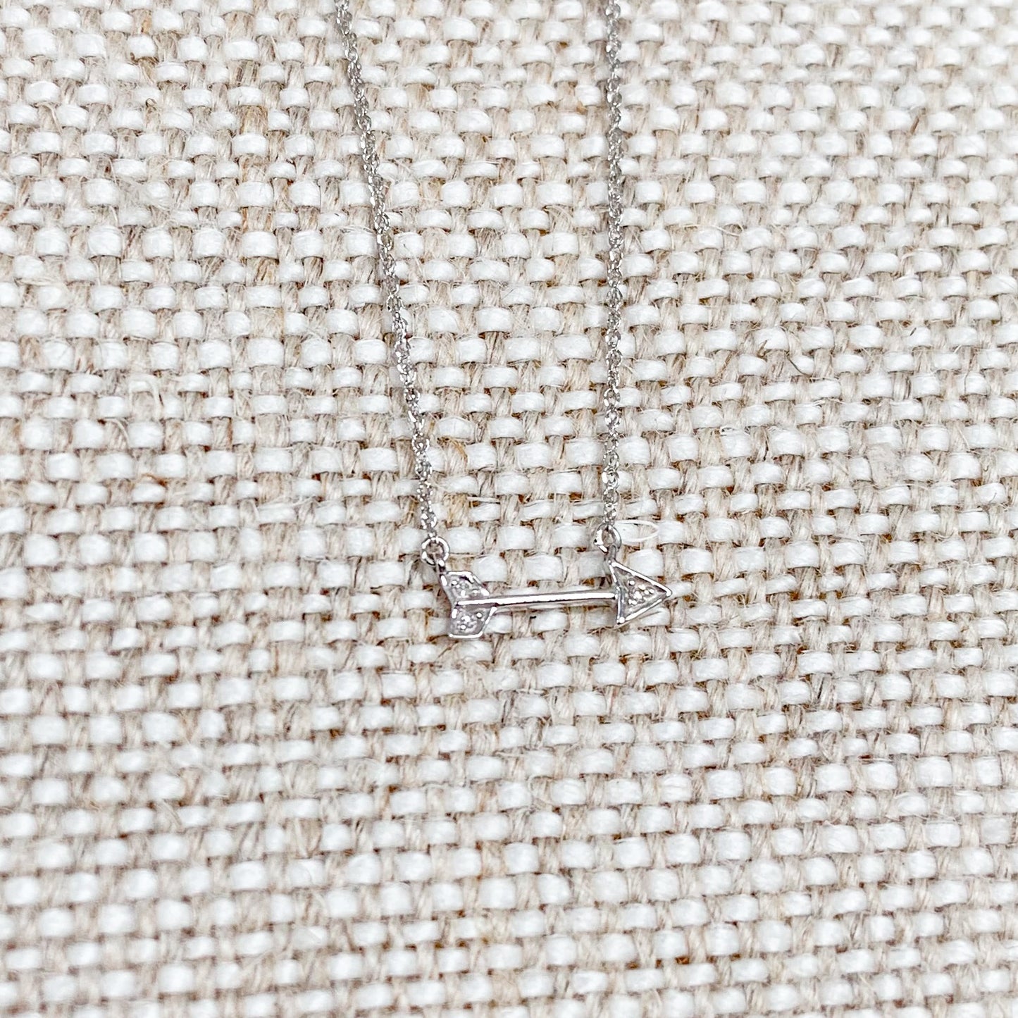 Diamond Arrow Necklace - BelleStyle