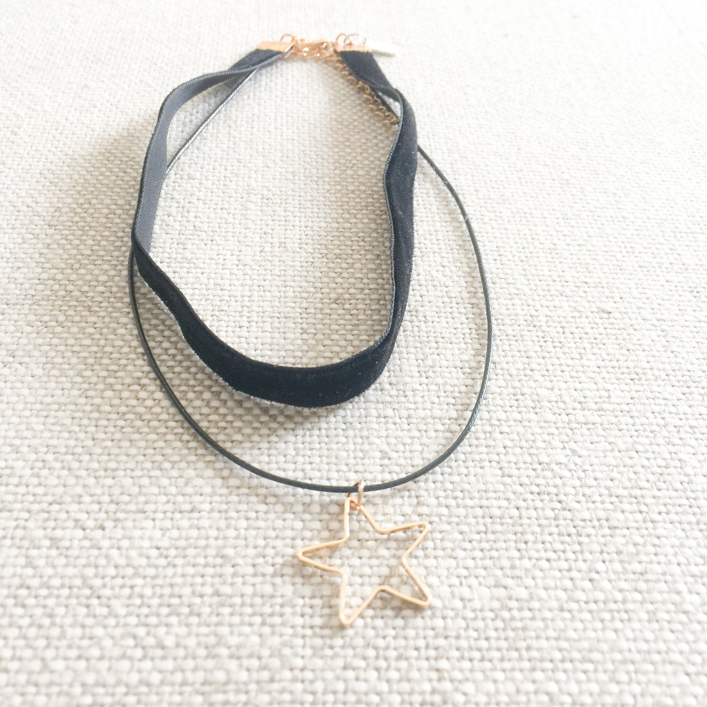 Star Choker Necklace - BelleStyle