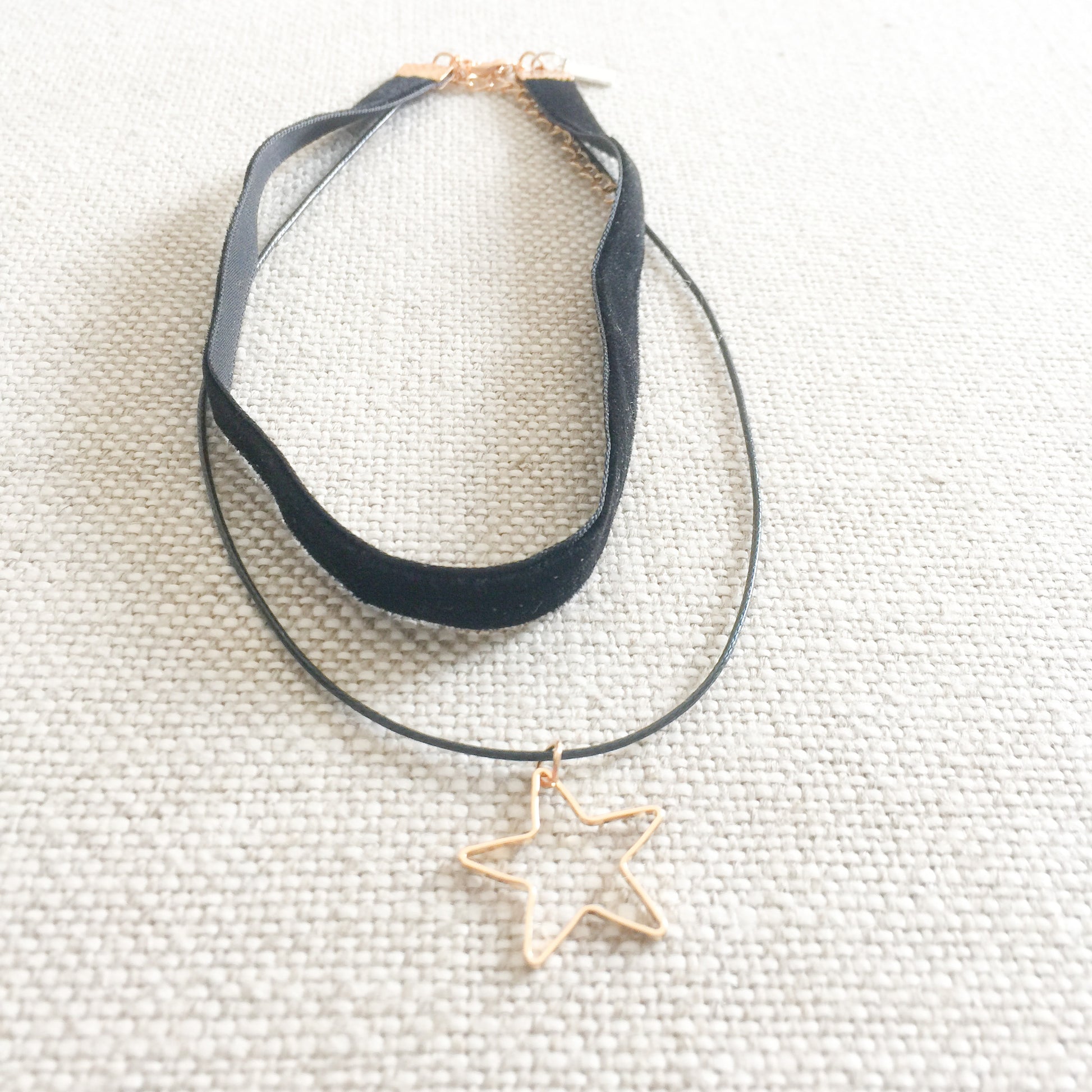 Star Choker Necklace - BelleStyle