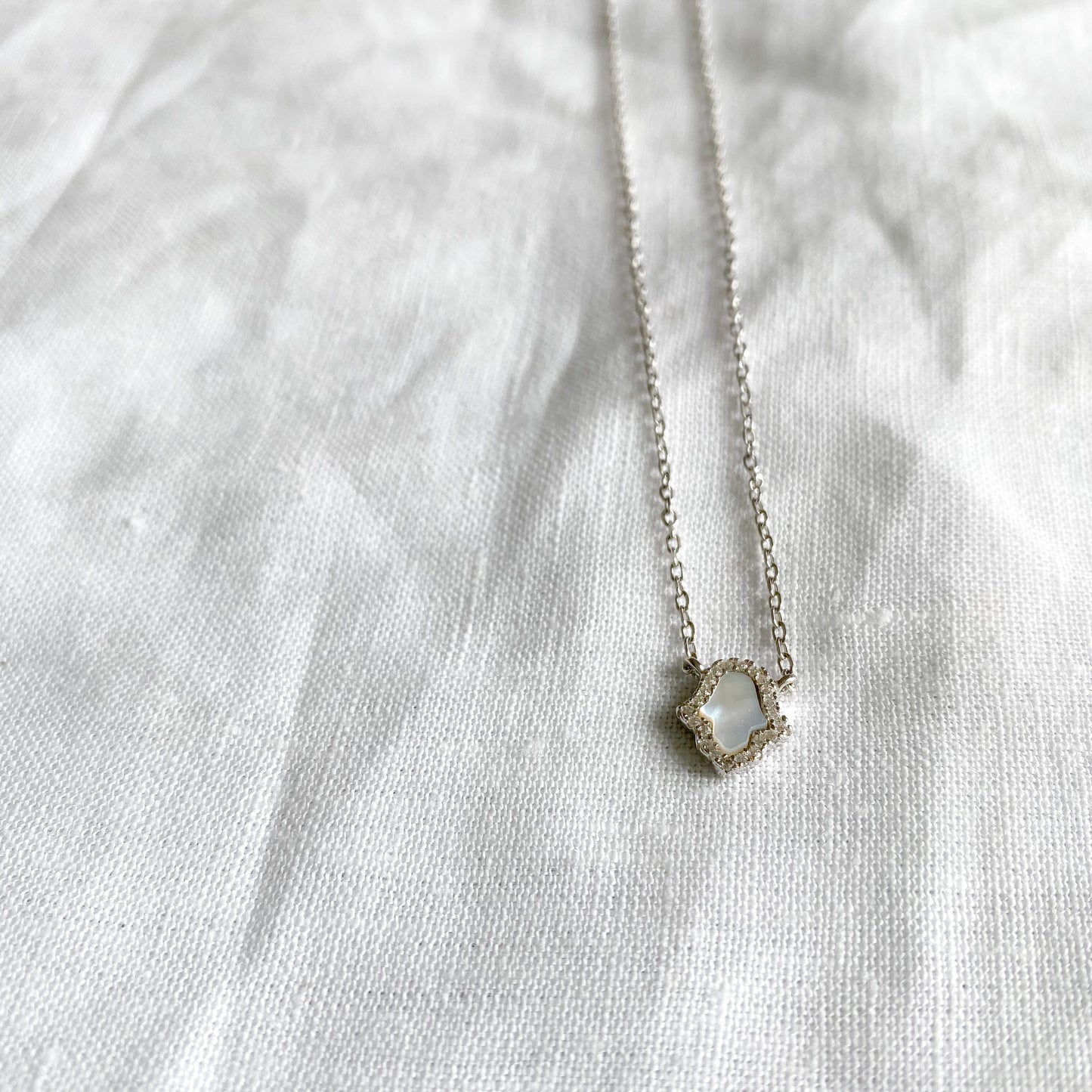 Mother of Pearl Hamsa Necklace - BelleStyle