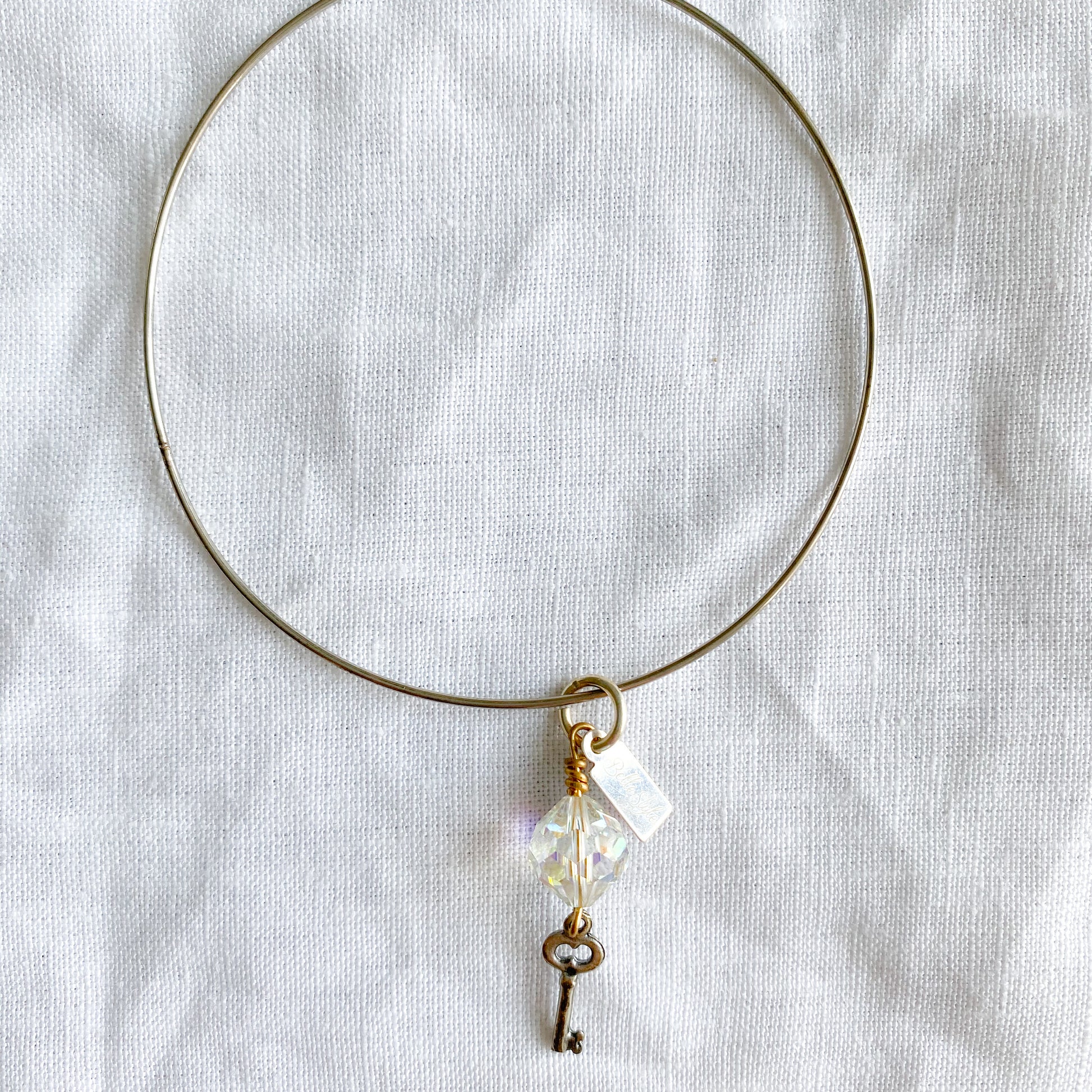 Mini Key Swarovski Silver Bangle - BelleStyle