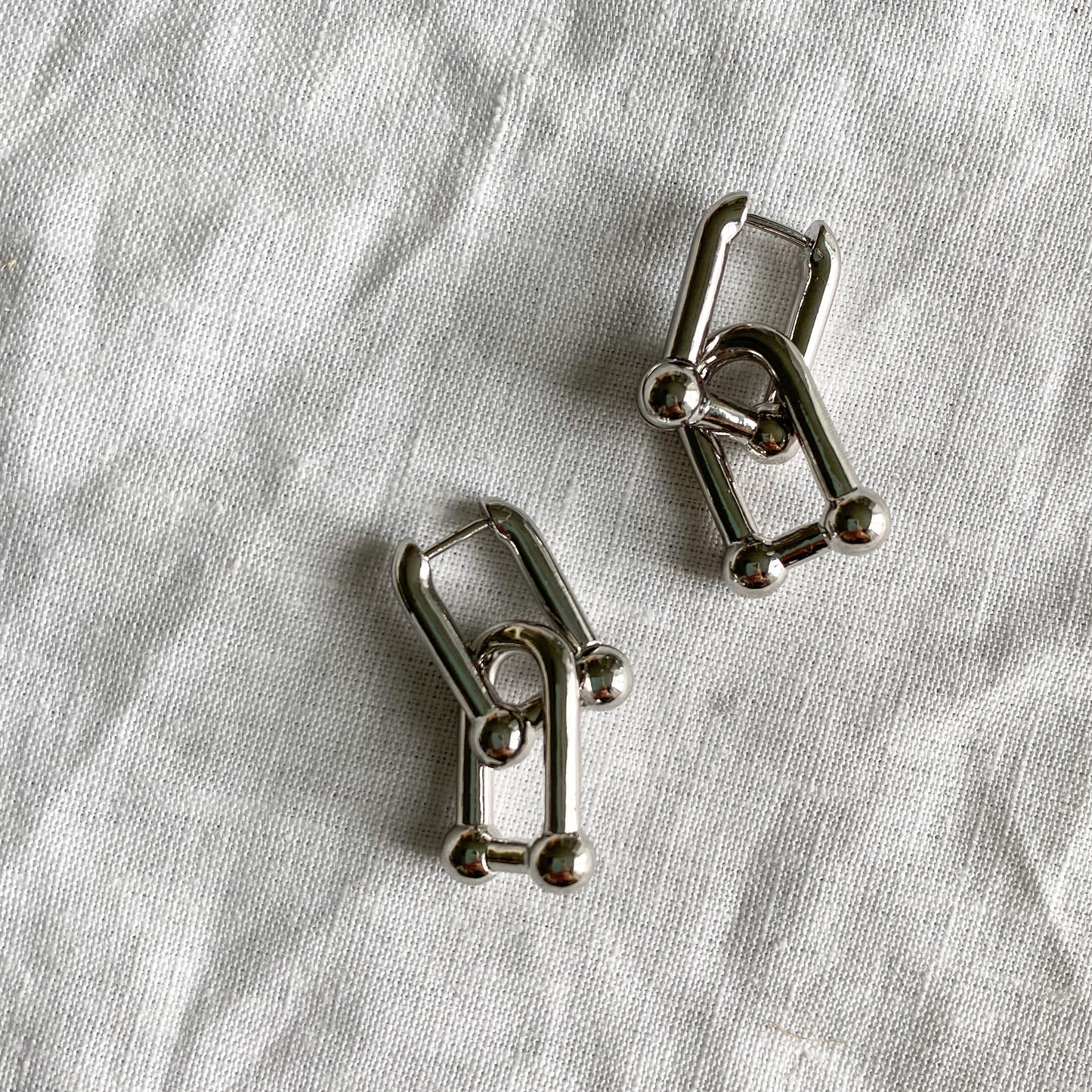 Vicky Earrings - BelleStyle